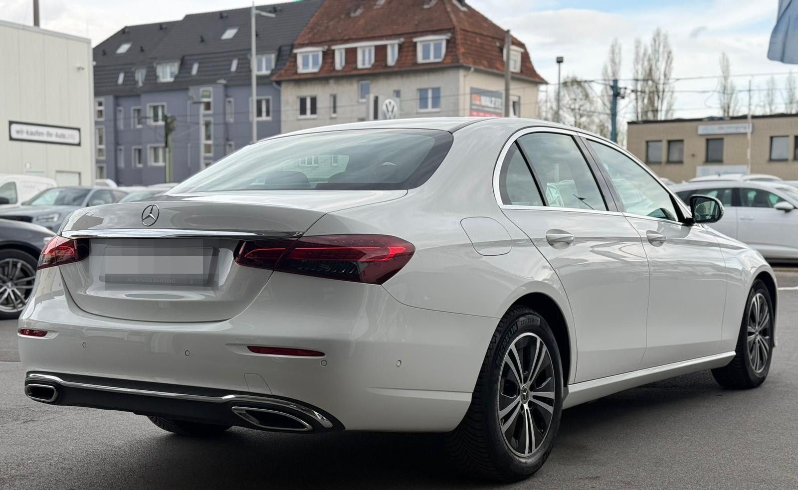 Mercedes-Benz E200 LIMOUSINE TOTWINKEL WIDESCREEN AVANTGARDE foto 11