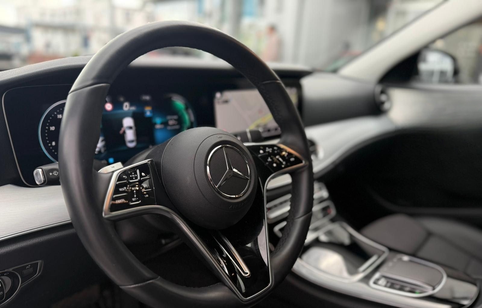 Mercedes-Benz E200 LIMOUSINE TOTWINKEL WIDESCREEN AVANTGARDE foto 19