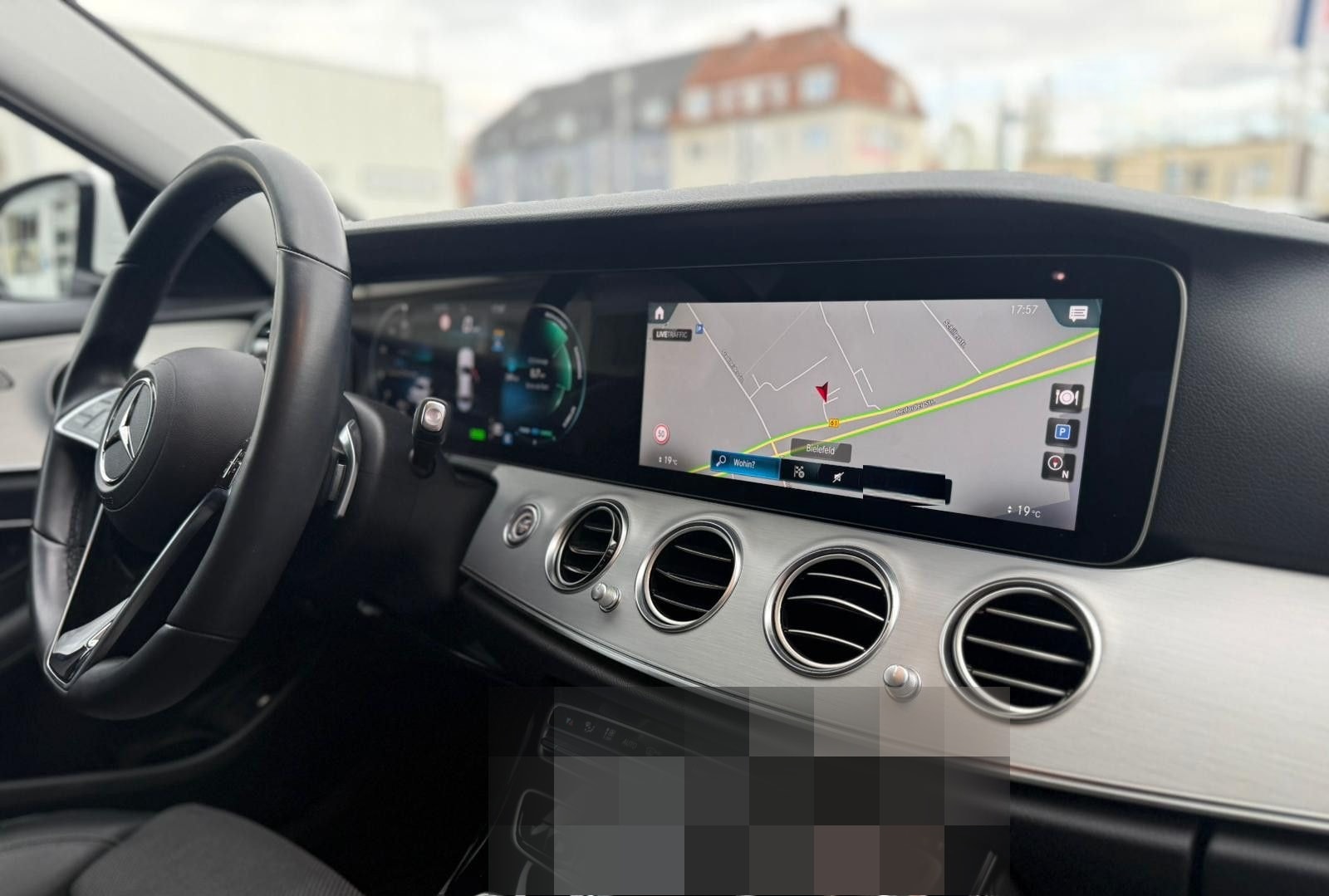 Mercedes-Benz E200 LIMOUSINE TOTWINKEL WIDESCREEN AVANTGARDE foto 21