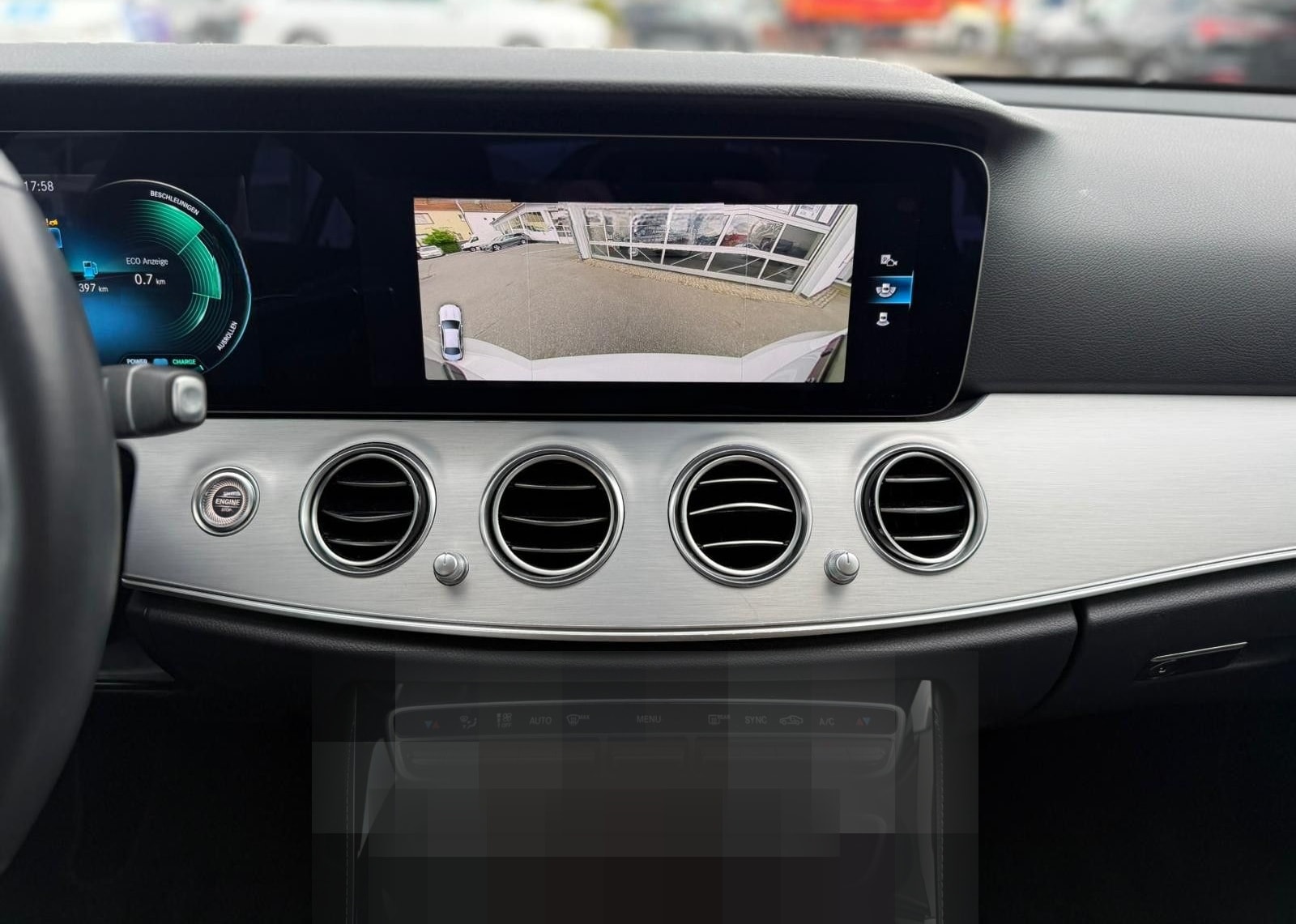 Mercedes-Benz E200 LIMOUSINE TOTWINKEL WIDESCREEN AVANTGARDE foto 25