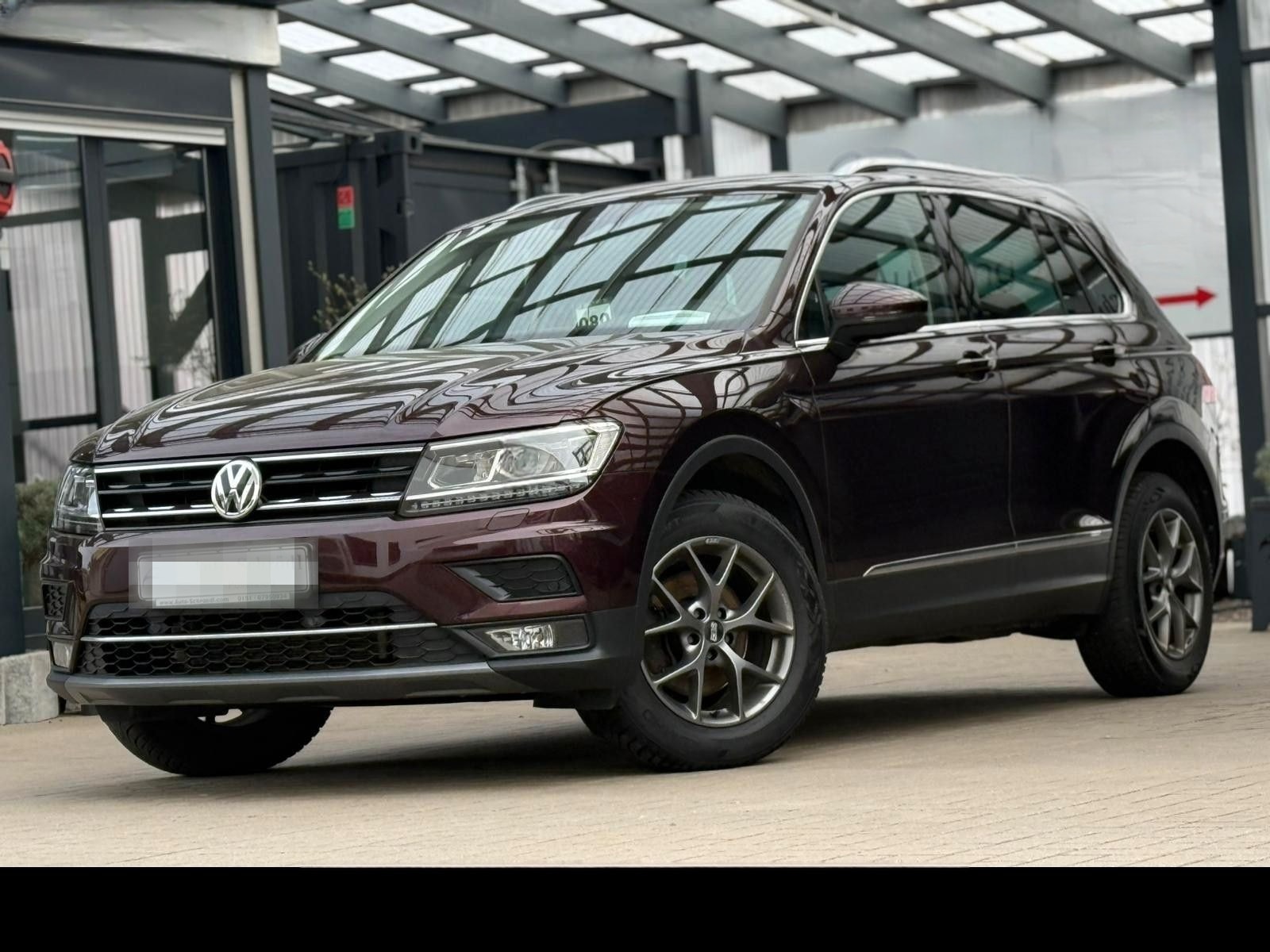 Volkswagen Tiguan Highline 2.0 TDI DSG 4MOTION, AHK, ACC foto 1