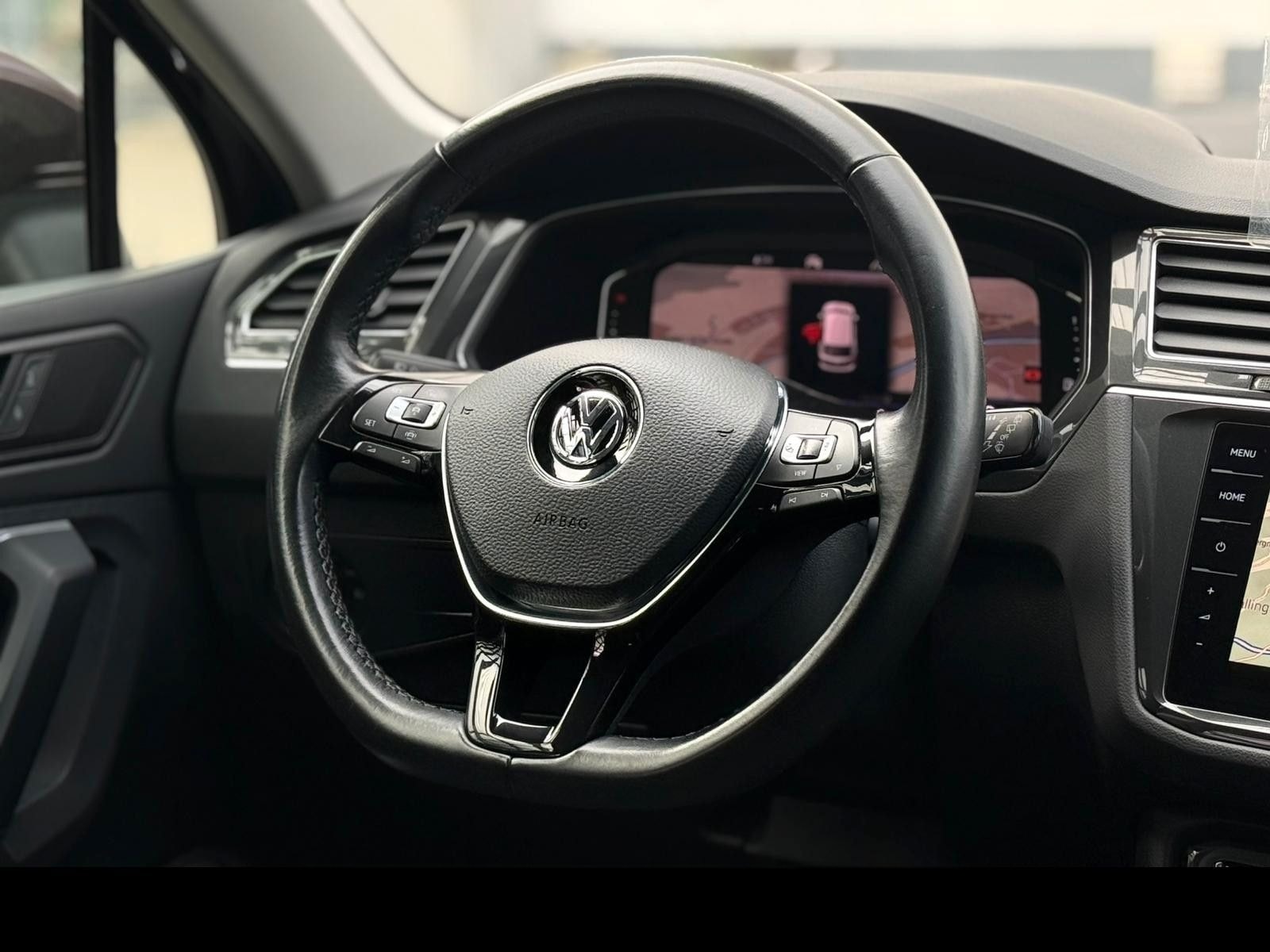 Volkswagen Tiguan Highline 2.0 TDI DSG 4MOTION, AHK, ACC foto 24