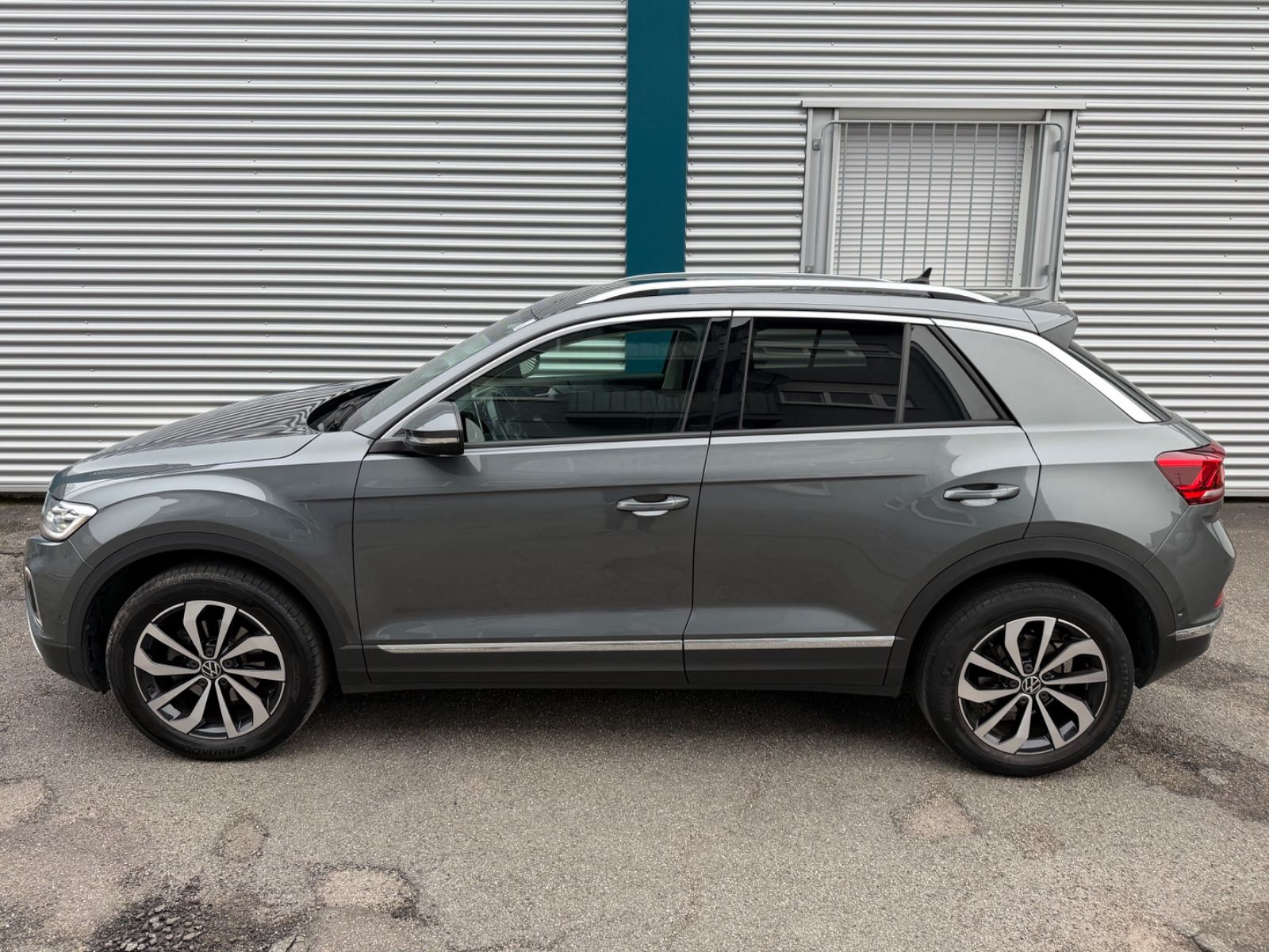 Volkswagen T-Roc Style *AHK*SHZ*LED*SCHECKHEFT*NAVI*DIGITAL foto 8