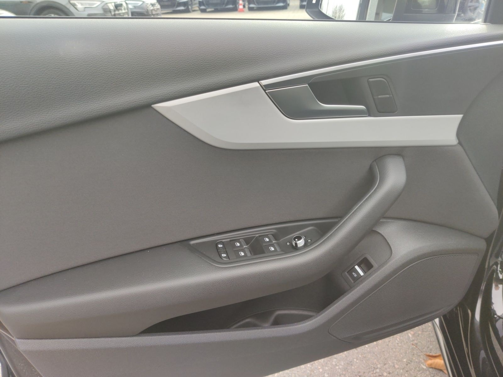 Audi A4 Avant 35 TDI S-Tronic advanced, LED, Tour, ph foto 16