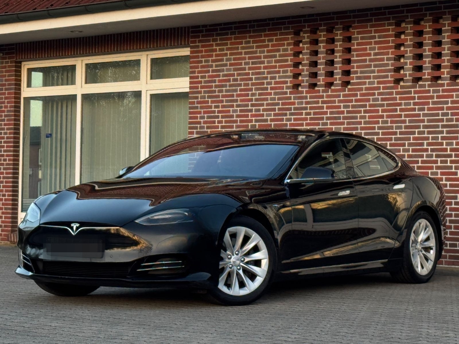 Tesla Model S 75D Dual*AUTOPILOT*MCU2*CCS* foto 1