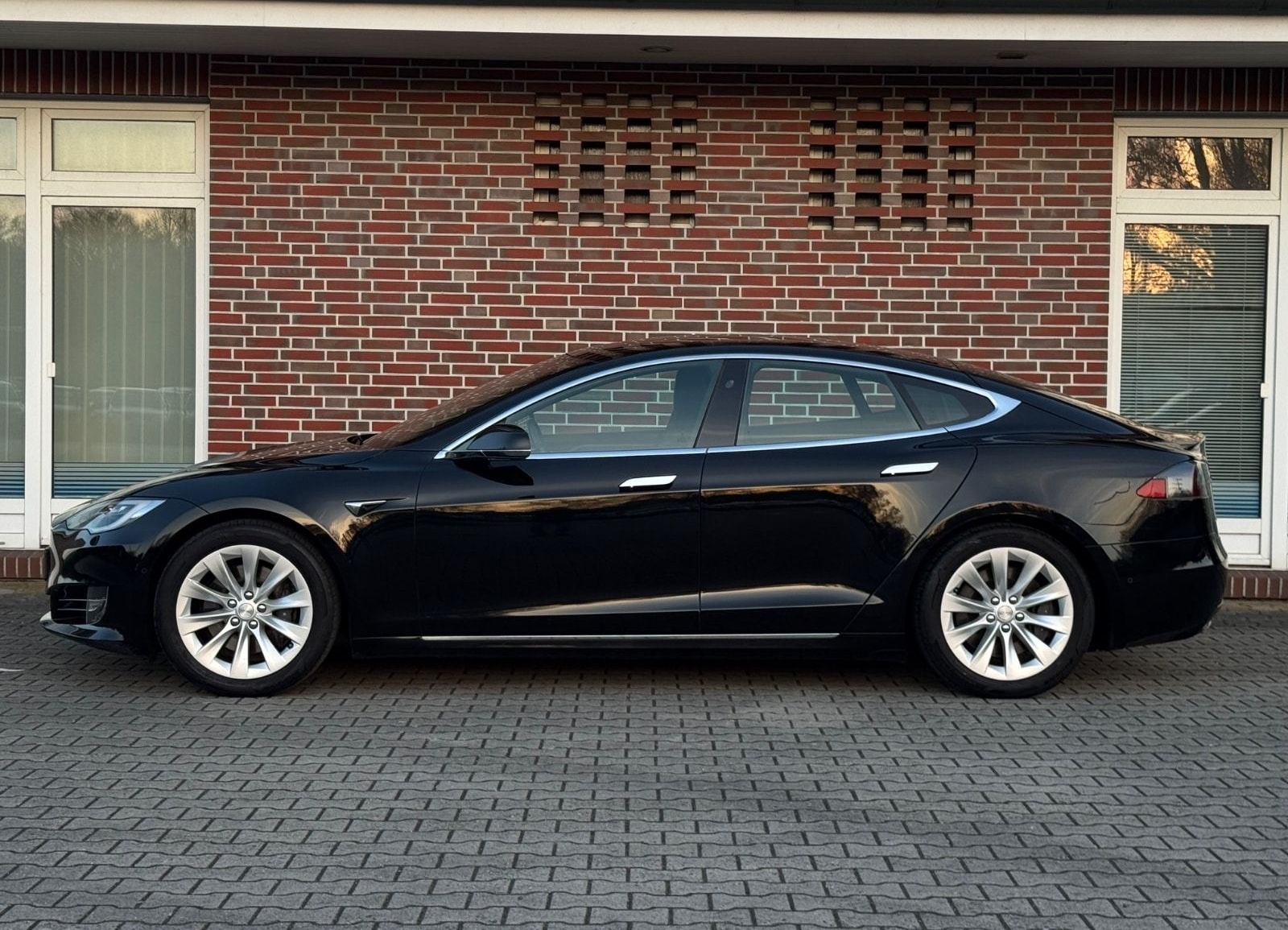 Tesla Model S 75D Dual*AUTOPILOT*MCU2*CCS* foto 2