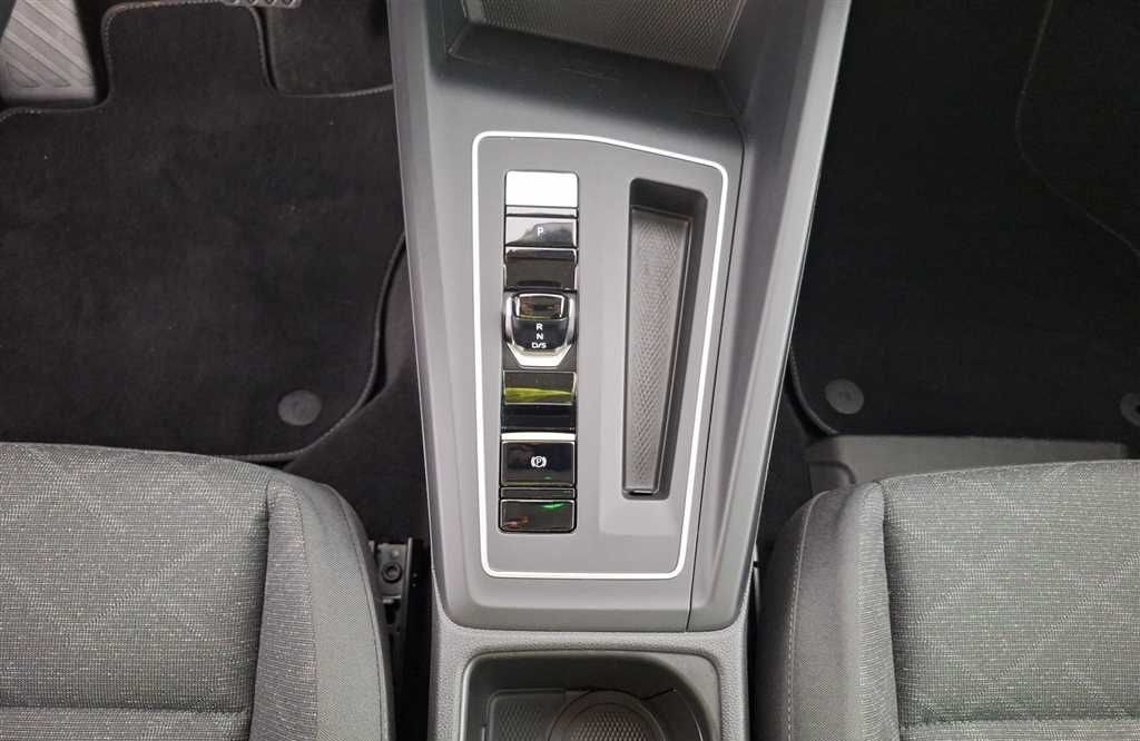 Volkswagen Golf Variant Life 1.0 eTSI DSG Navi Winterpaket foto 15