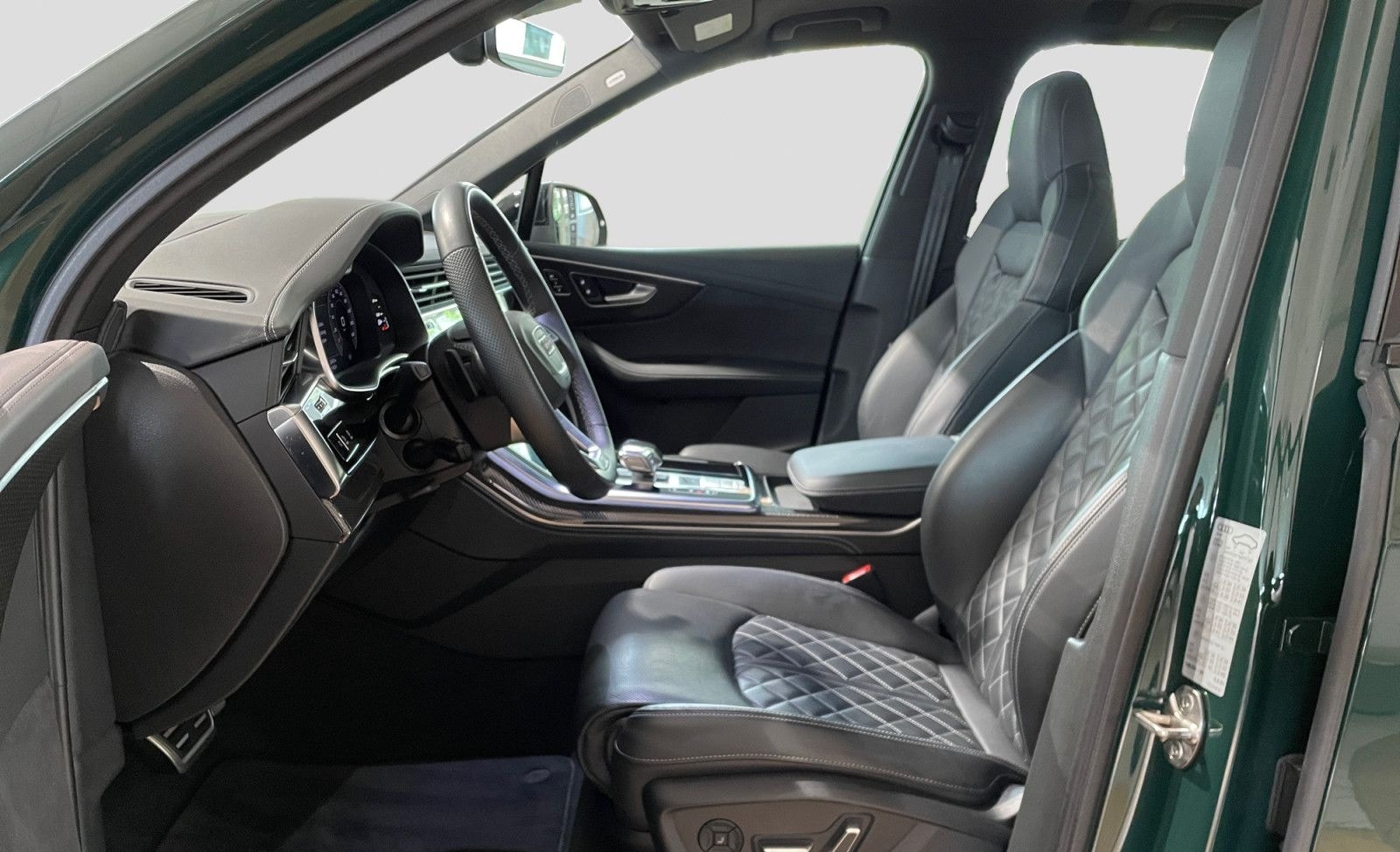 Audi Q7 50TDI quattro Tiptrc competition plus Pano B& foto 10