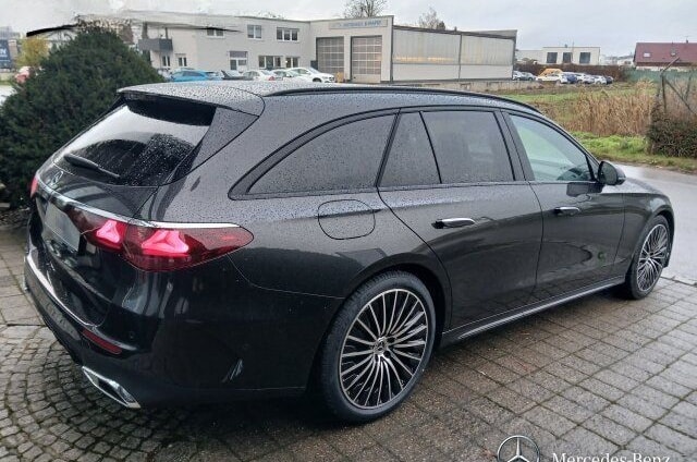 Mercedes-Benz E 220 d 4MT/AMG/Burmester Keyless/360/AHK/Standh foto 6