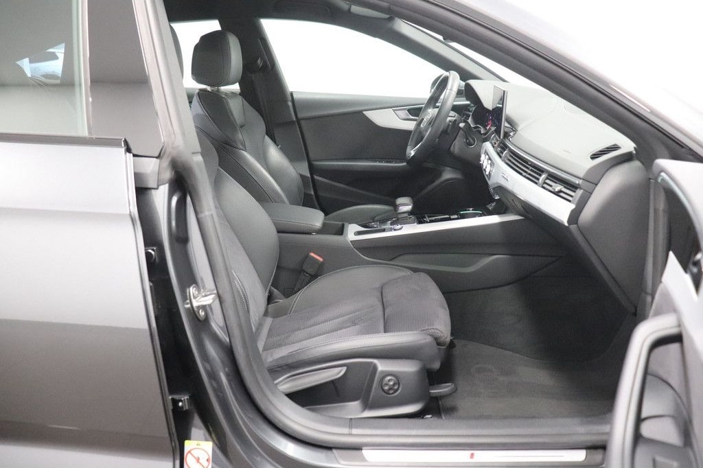 Audi A5 2.0 TFSI 40 Sportback quattro S line Matrix N foto 18