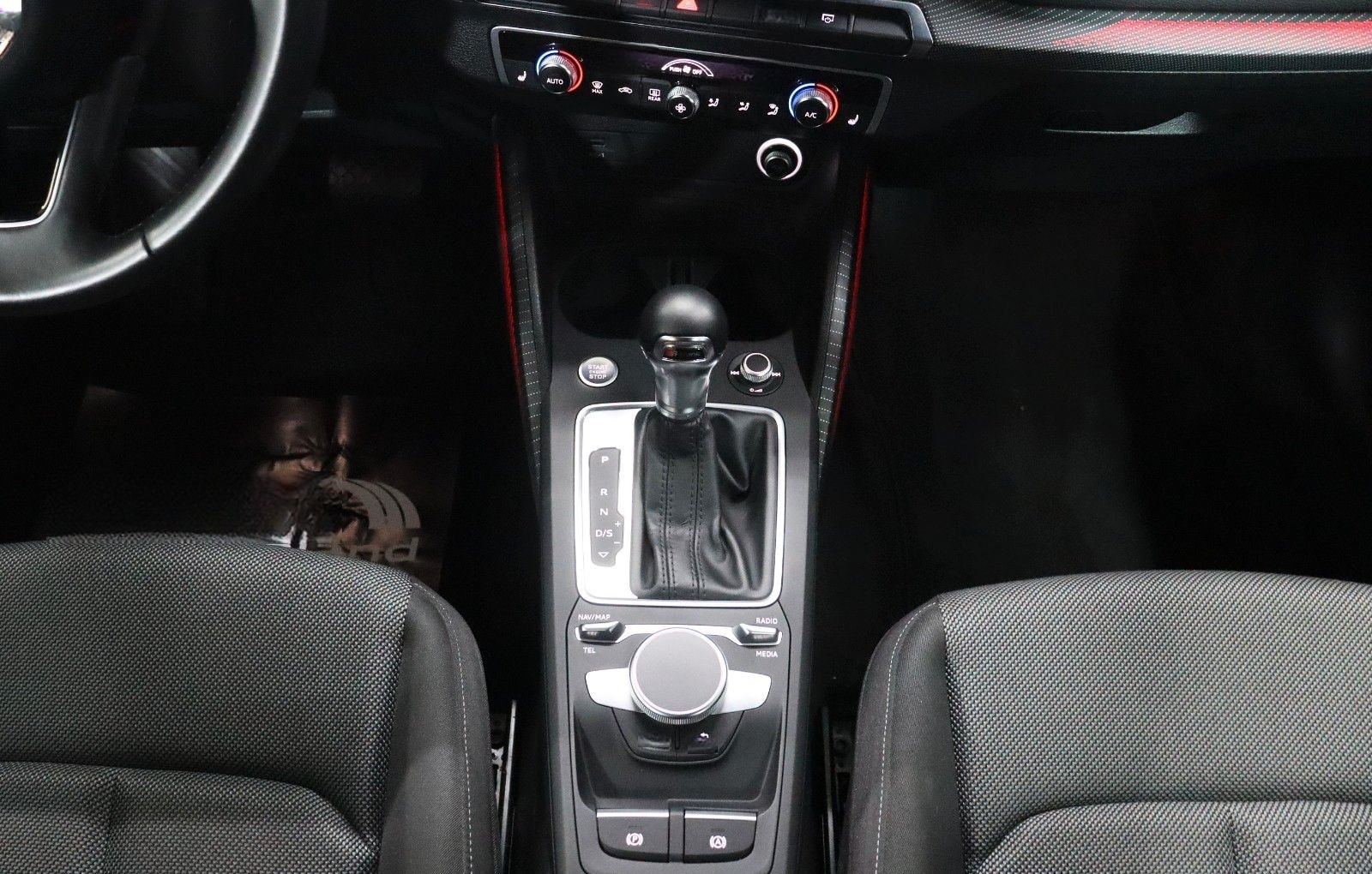 Audi Q2 S-Line*DIGITAL-COCKPIT*NAVI*ACC*KAMERA*SHZ foto 21