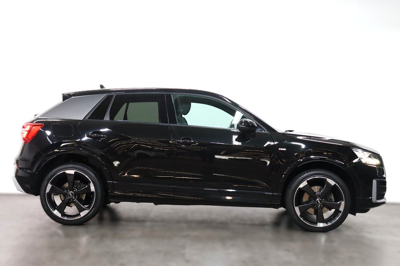 Audi Q2 S-Line*DIGITAL-COCKPIT*NAVI*ACC*KAMERA*SHZ foto 9