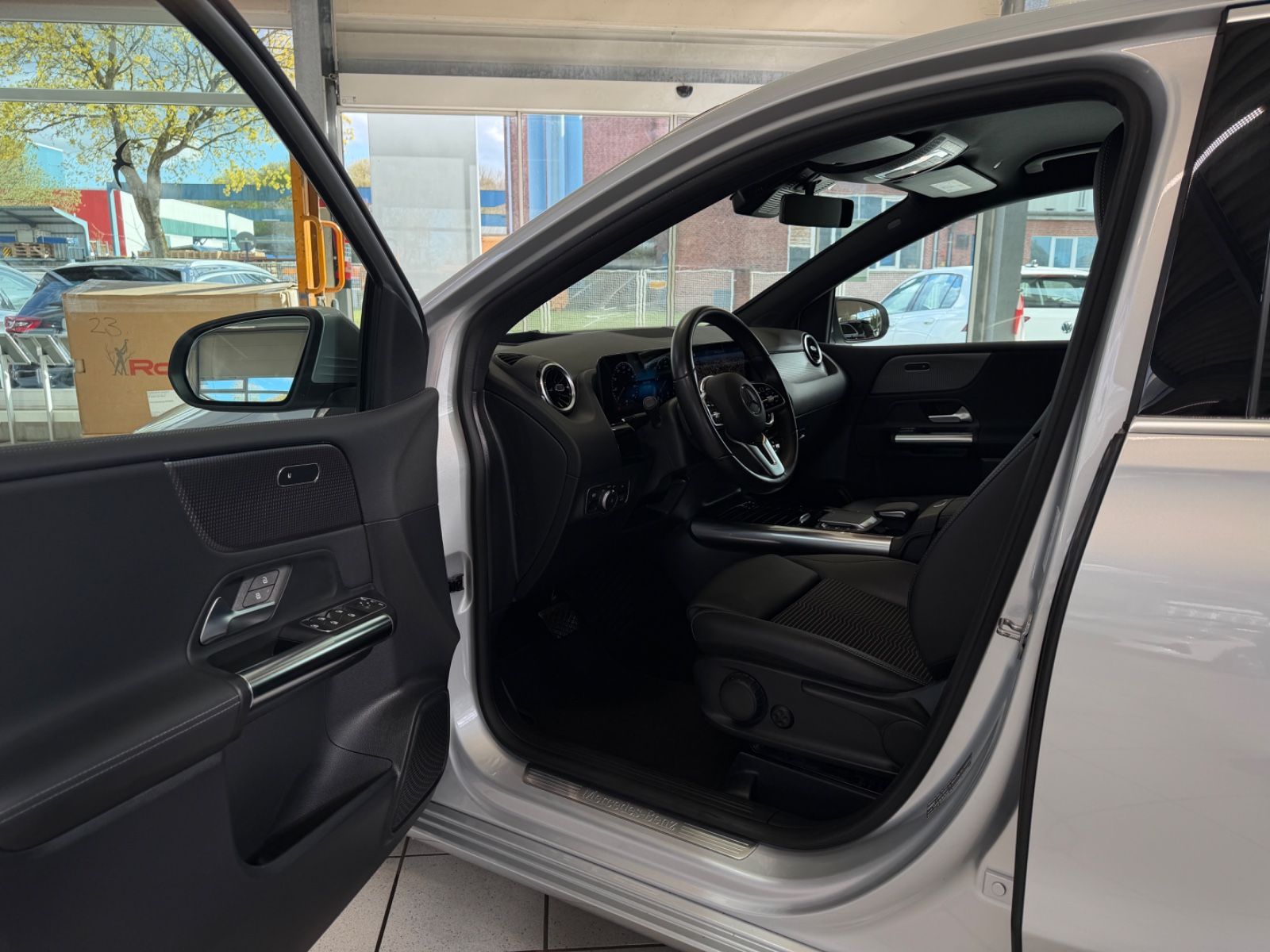 Mercedes-Benz B 200 d MBUX/Multibeam LED/CarPlay/AHK/HeadUp foto 13