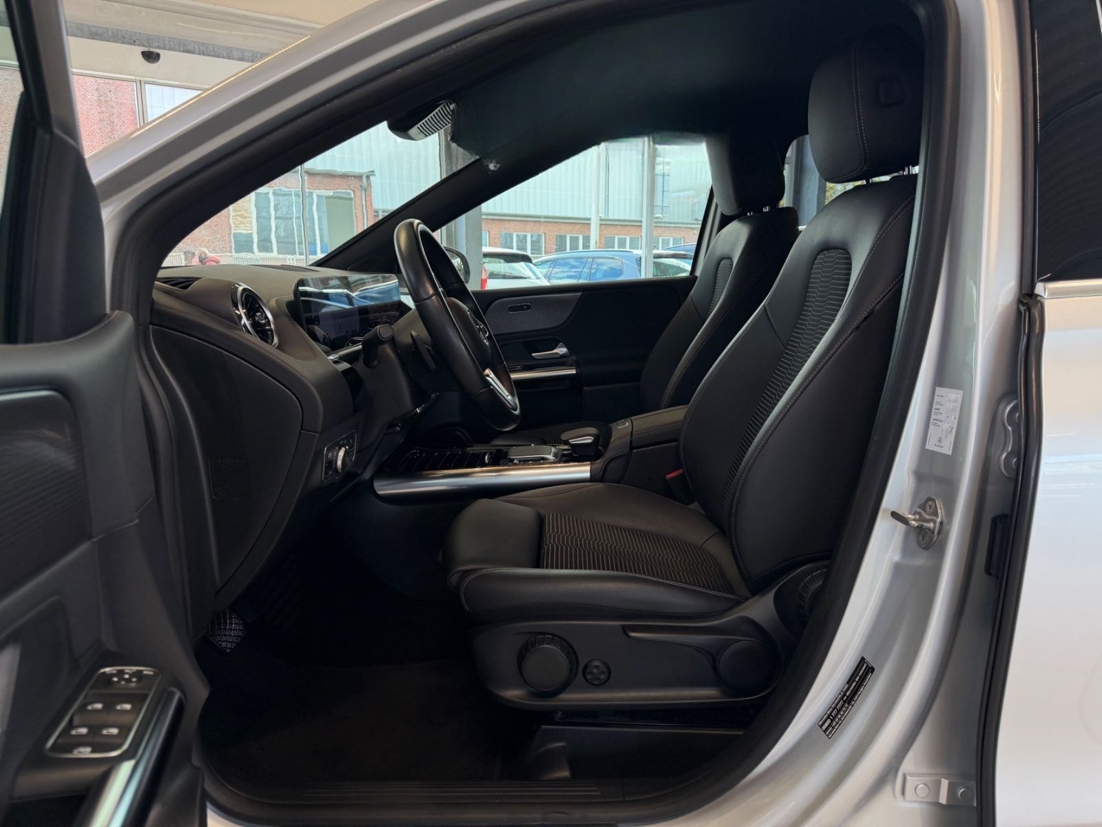 Mercedes-Benz B 200 d MBUX/Multibeam LED/CarPlay/AHK/HeadUp foto 19