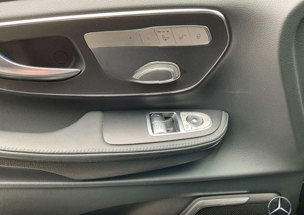 Mercedes-Benz V 300 d 4M Extralang EXCLUSIVE+Allrad+AMG+9G+AHK foto 15