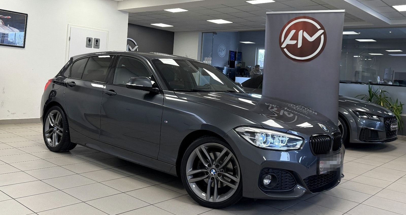 BMW 125i Limo *M Sport*Shadow*LED*HiFi*Einparkh foto 1
