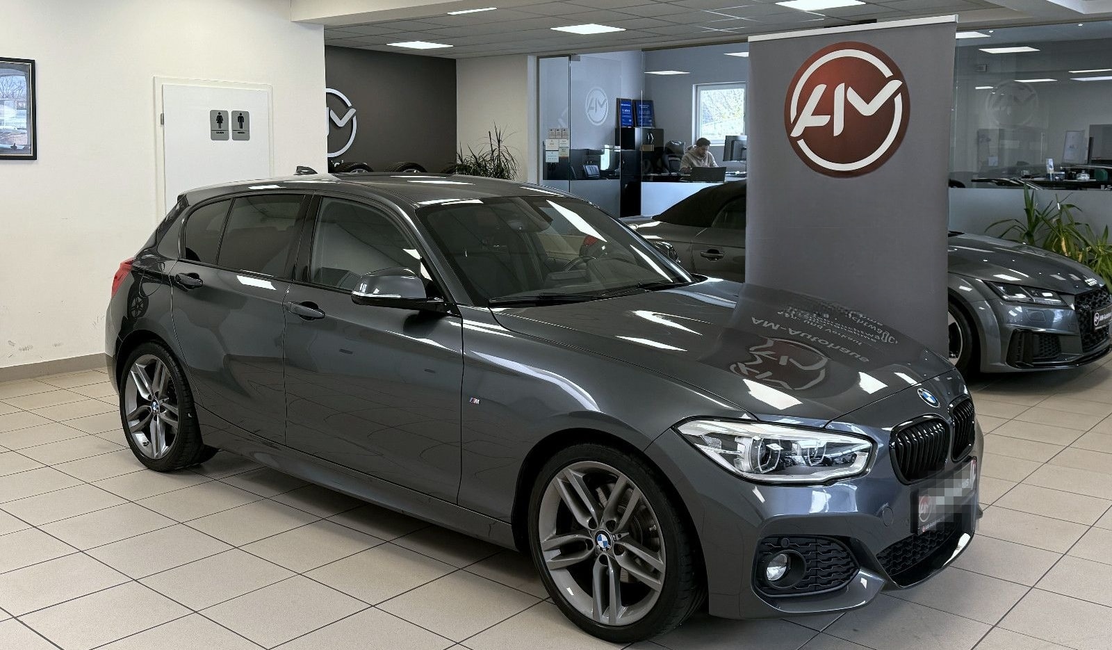 BMW 125i Limo *M Sport*Shadow*LED*HiFi*Einparkh foto 16