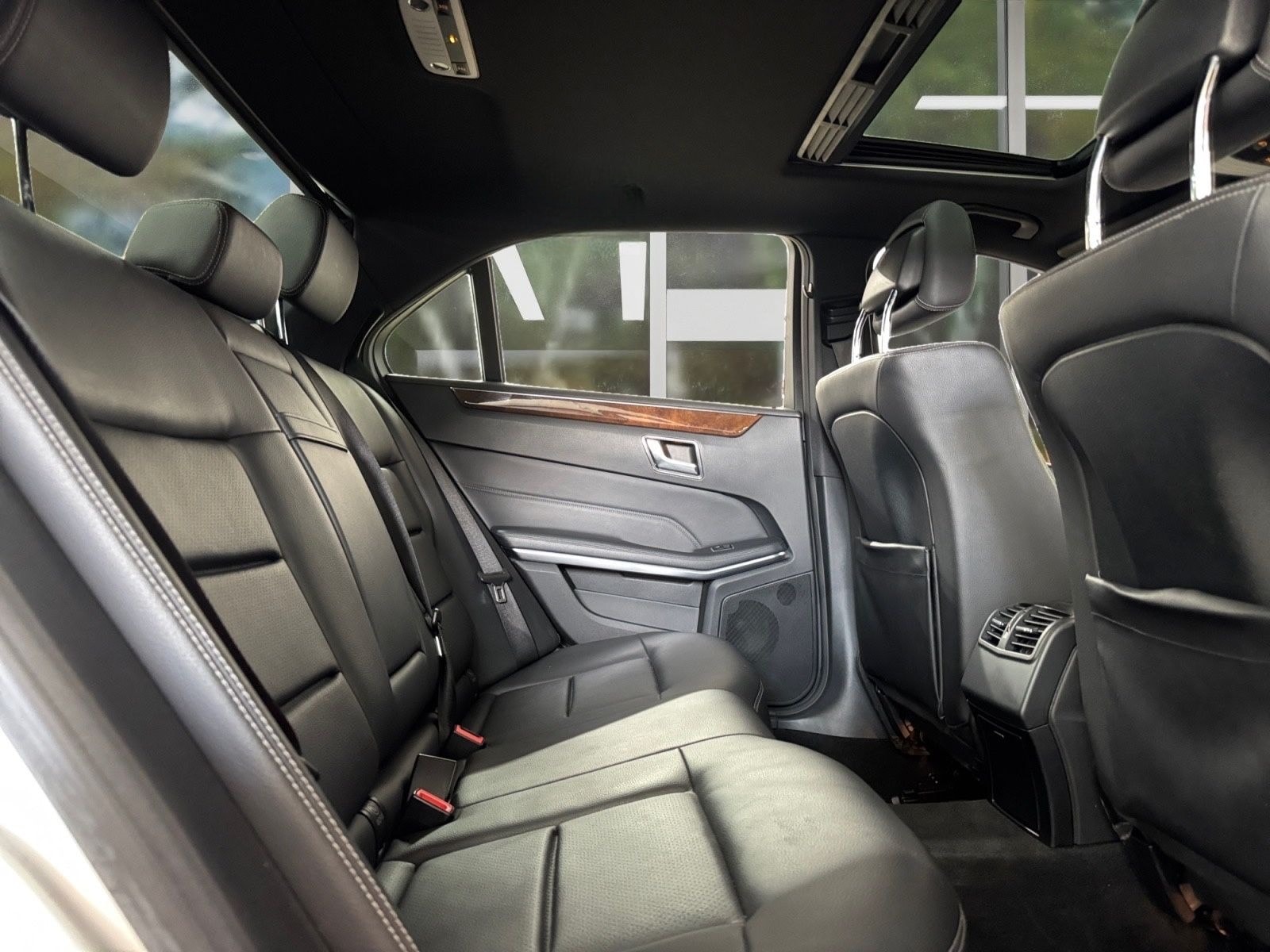 Mercedes-Benz E 350 CGI BlueEfficiency 4Matic Aut., Rentner foto 8