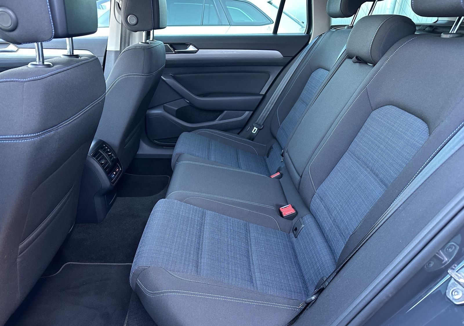 Volkswagen Passat GTE 1.4 TSI DSG Hybrid NAV+LED+KAMERA+PP foto 9