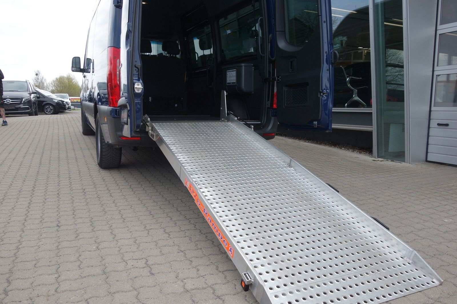 Mercedes-Benz Sprinter 211 CDI Tourer L2H2 Rollstuhl-Rampe/STD foto 13