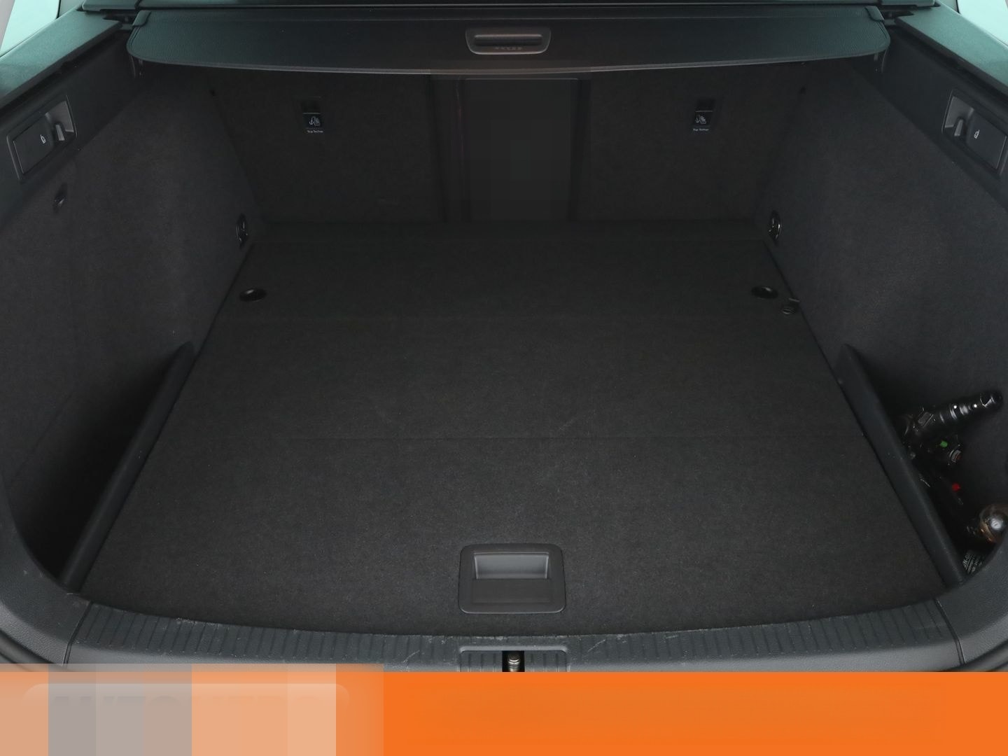 Volkswagen Golf VII 1.5 TSI ACT Highline BMT Aut.*NAVI*LED* foto 18