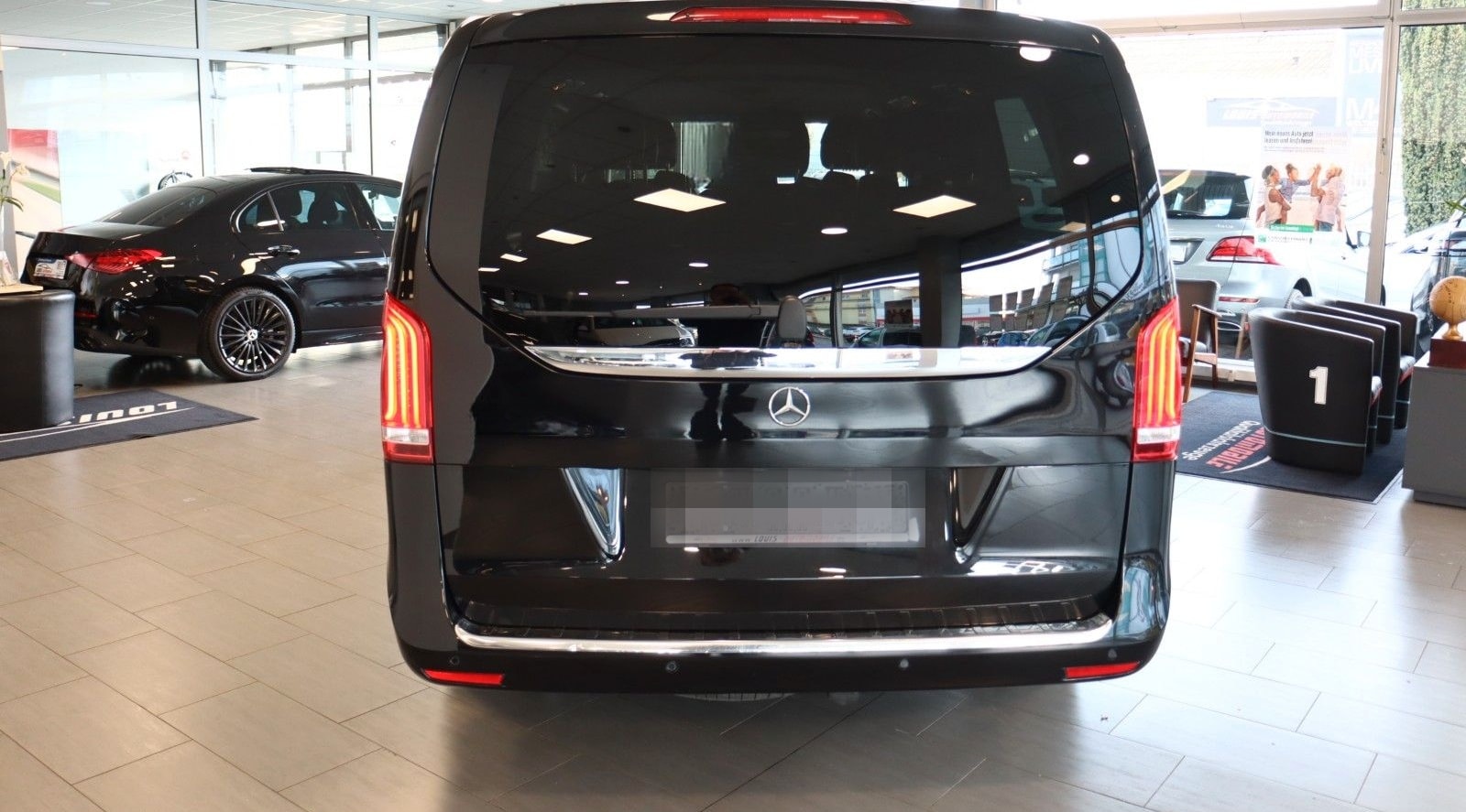 Mercedes-Benz V 250 d AVANTGARDE extra lang 8-SITZR./VOLLEDER foto 13