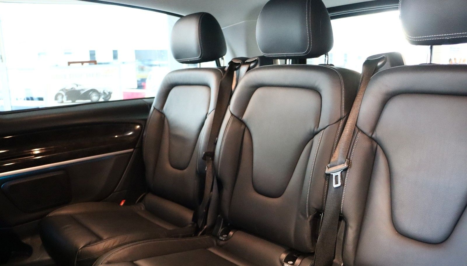 Mercedes-Benz V 250 d AVANTGARDE extra lang 8-SITZR./VOLLEDER foto 9