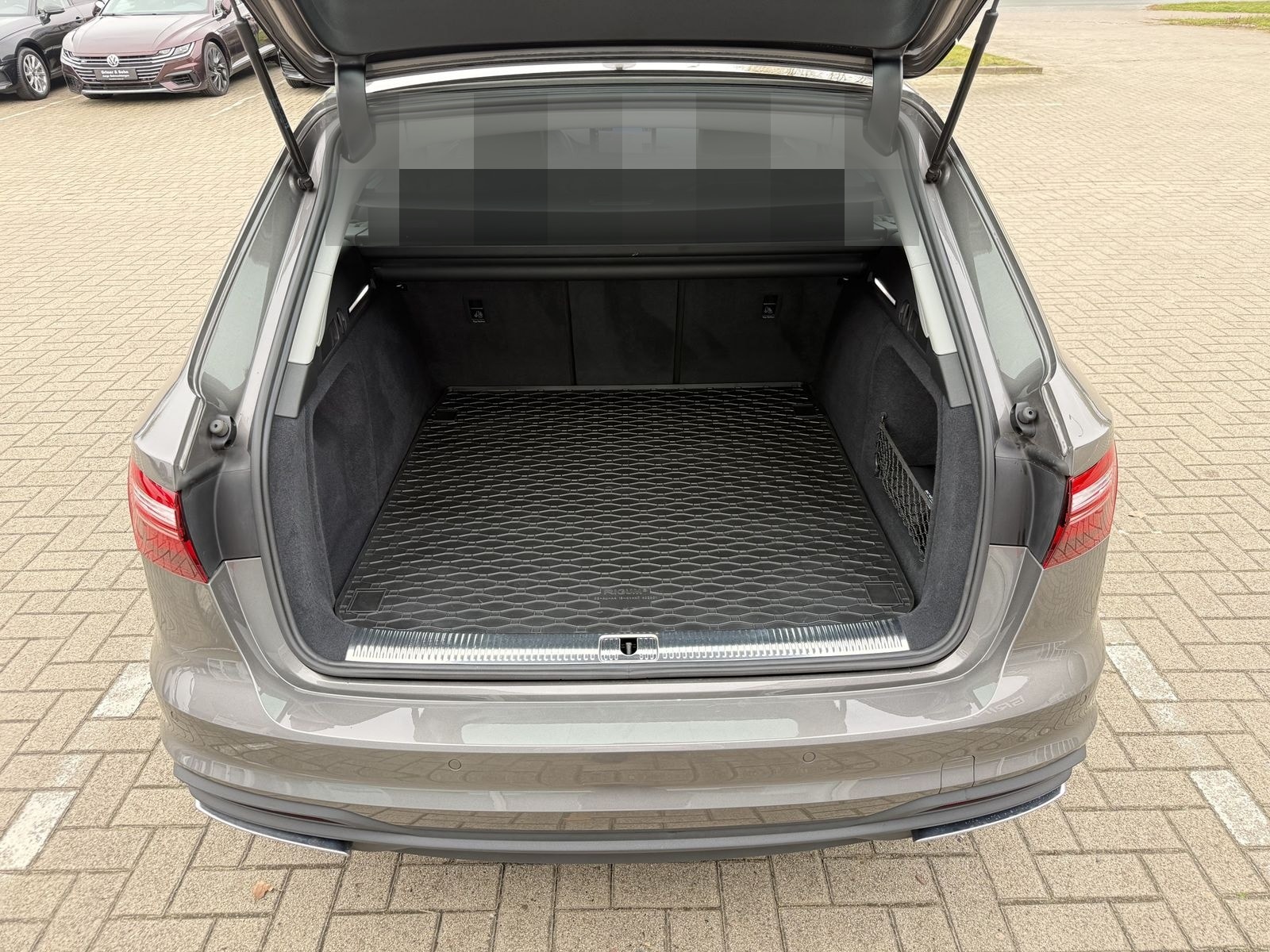 Audi A4 Avant 35 TDI S-Tronic,R-Kam,Shz,Navi,8-Fach foto 11