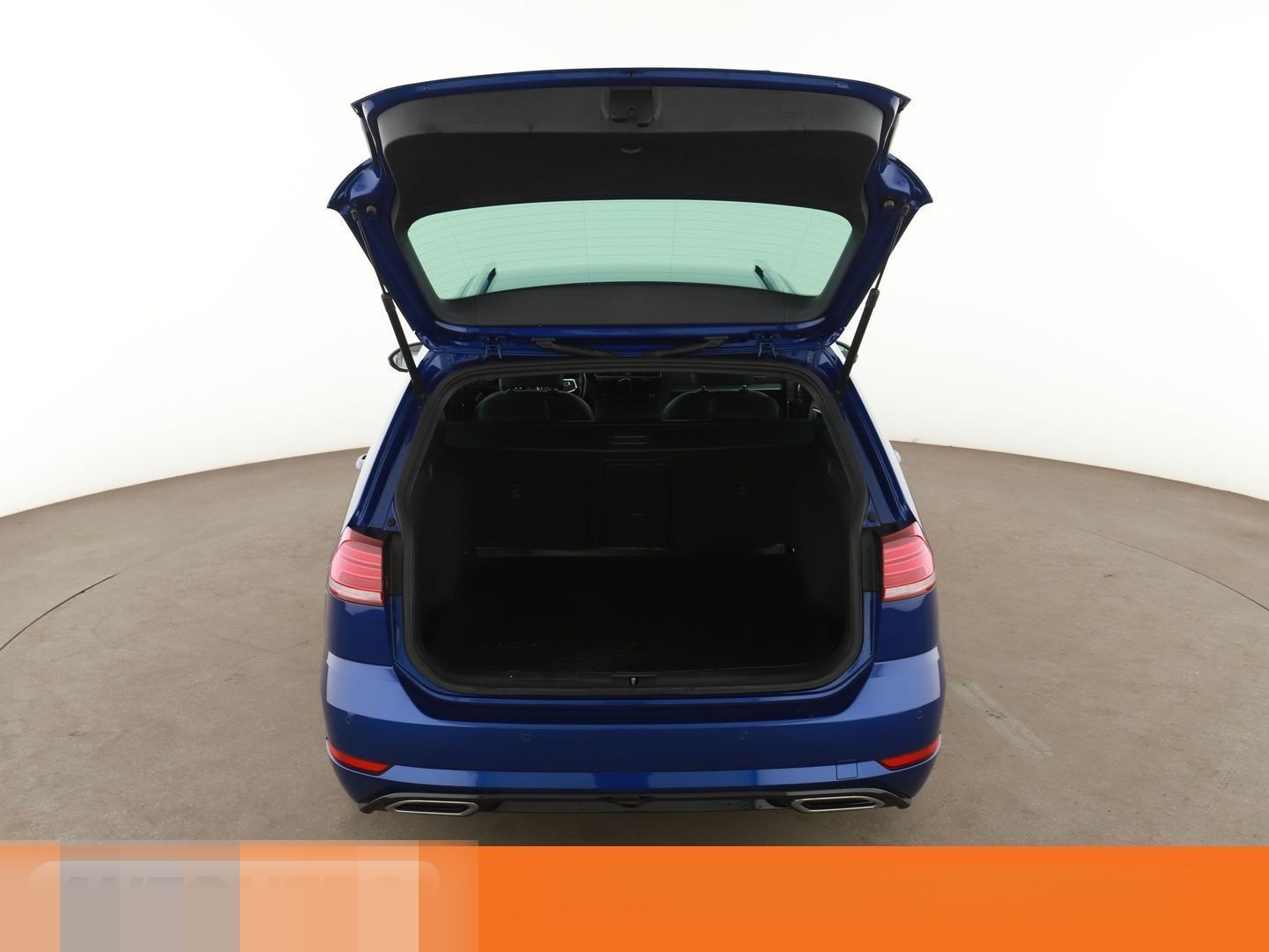 Volkswagen Golf VII 2.0 TDI Highline BMT Aut.*NAVI*LED*ACC* foto 17