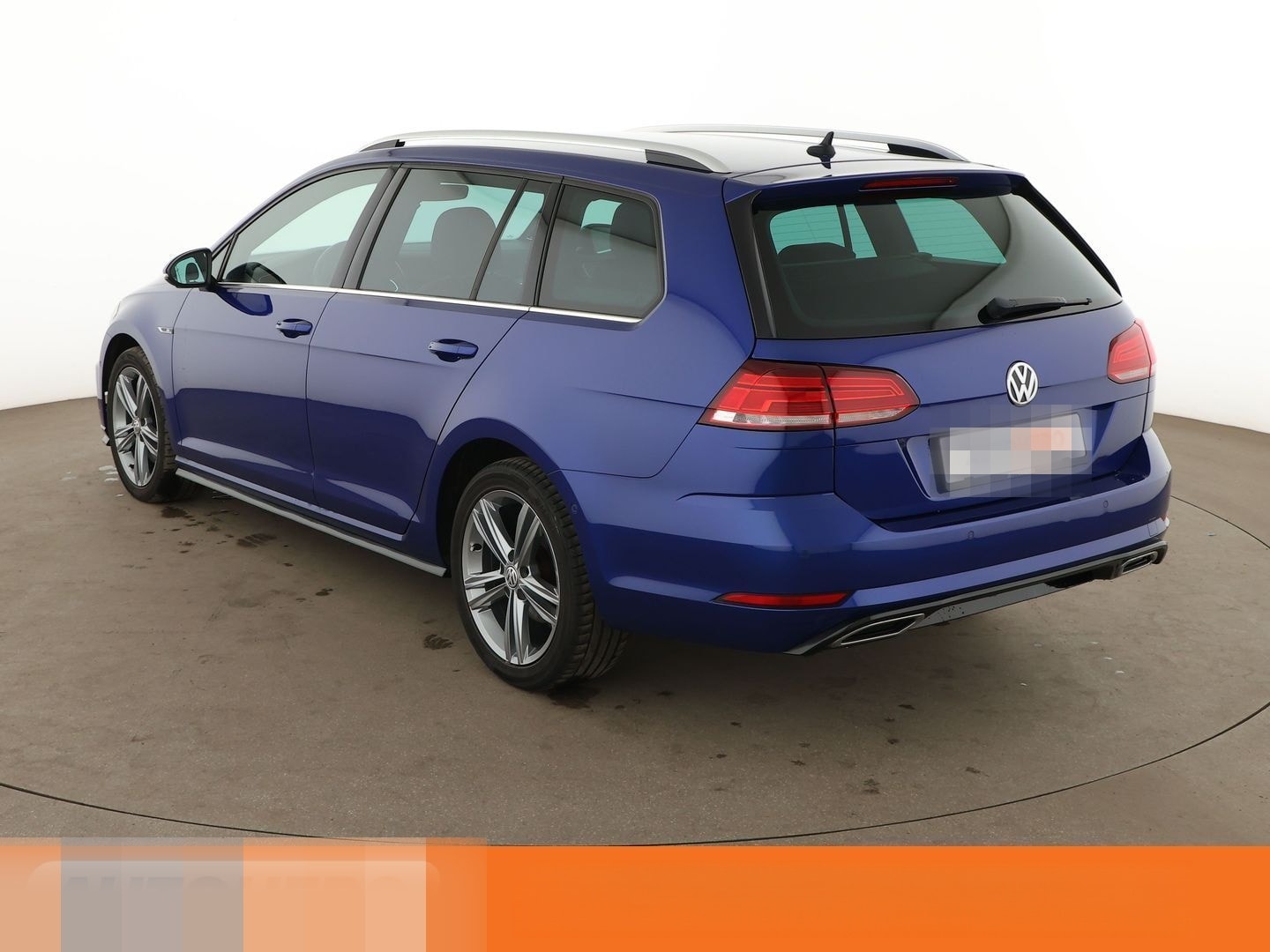 Volkswagen Golf VII 2.0 TDI Highline BMT Aut.*NAVI*LED*ACC* foto 4