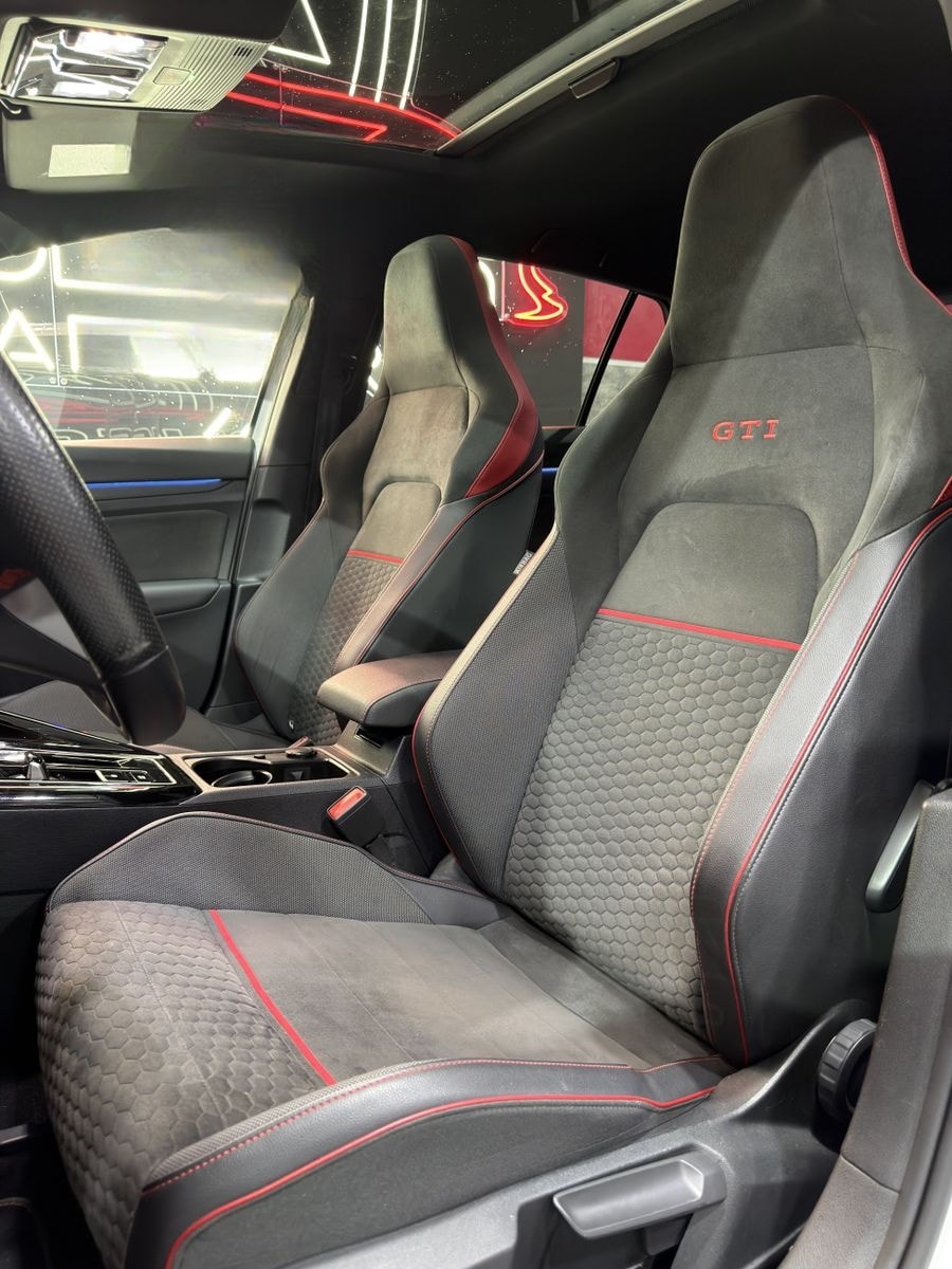 Volkswagen Golf GTI Clubsport*PANO*IQ-LIGHT*MEMORY*R-KAMERA foto 8