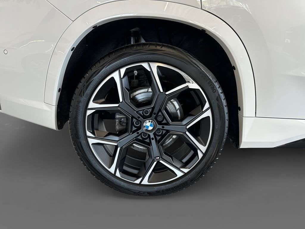 BMW X1 sDrive20i Aut M Sport AHK+Lenkradhzg+Driv.Ass foto 17