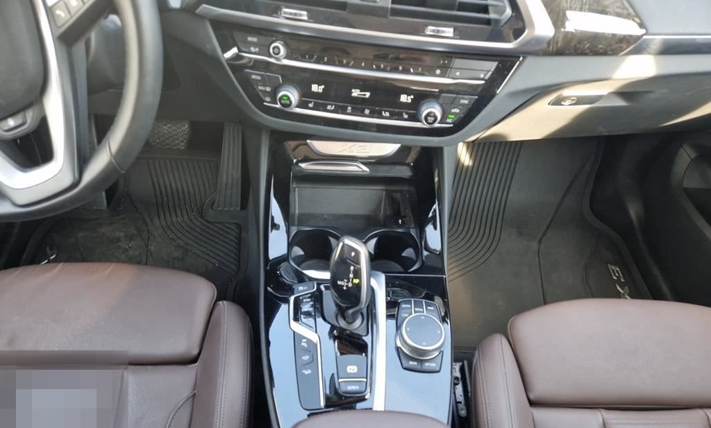 BMW X3 xDrive20d Aut. Luxury Line AHK+Standhzg+360° foto 10