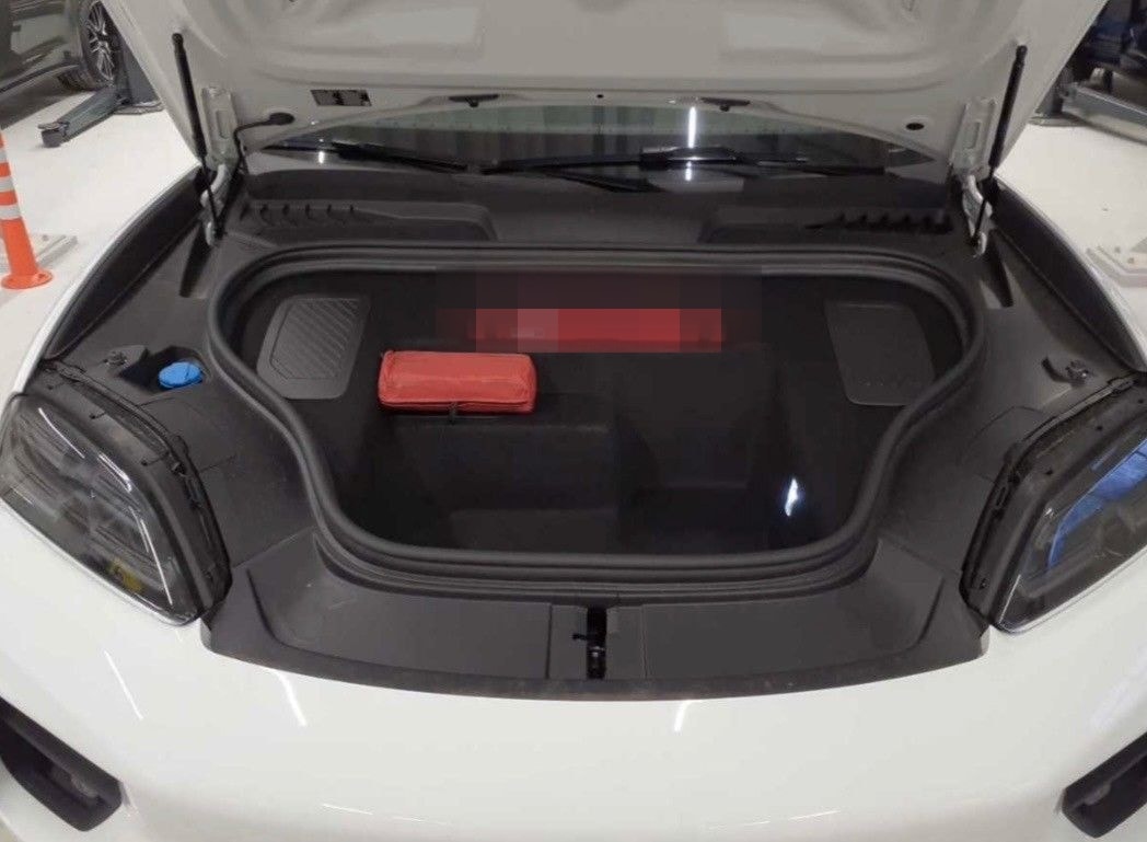 Porsche Macan Electric Basis*PASM*Panorama*Dachreling* foto 13