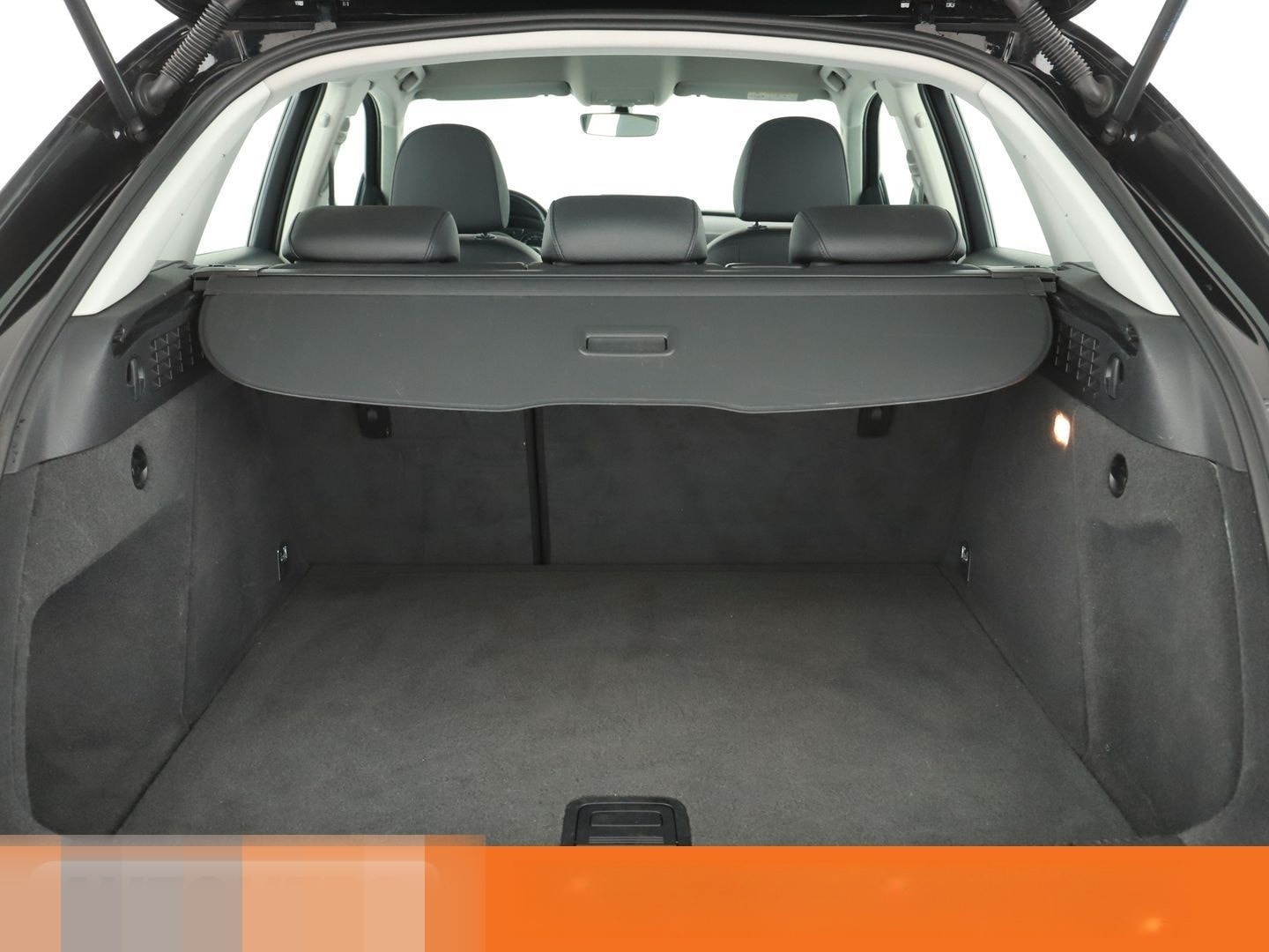 Audi Q3 2.0 TDI quattro Sport Aut.*NAVI*XENON*PDC*SHZ foto 18