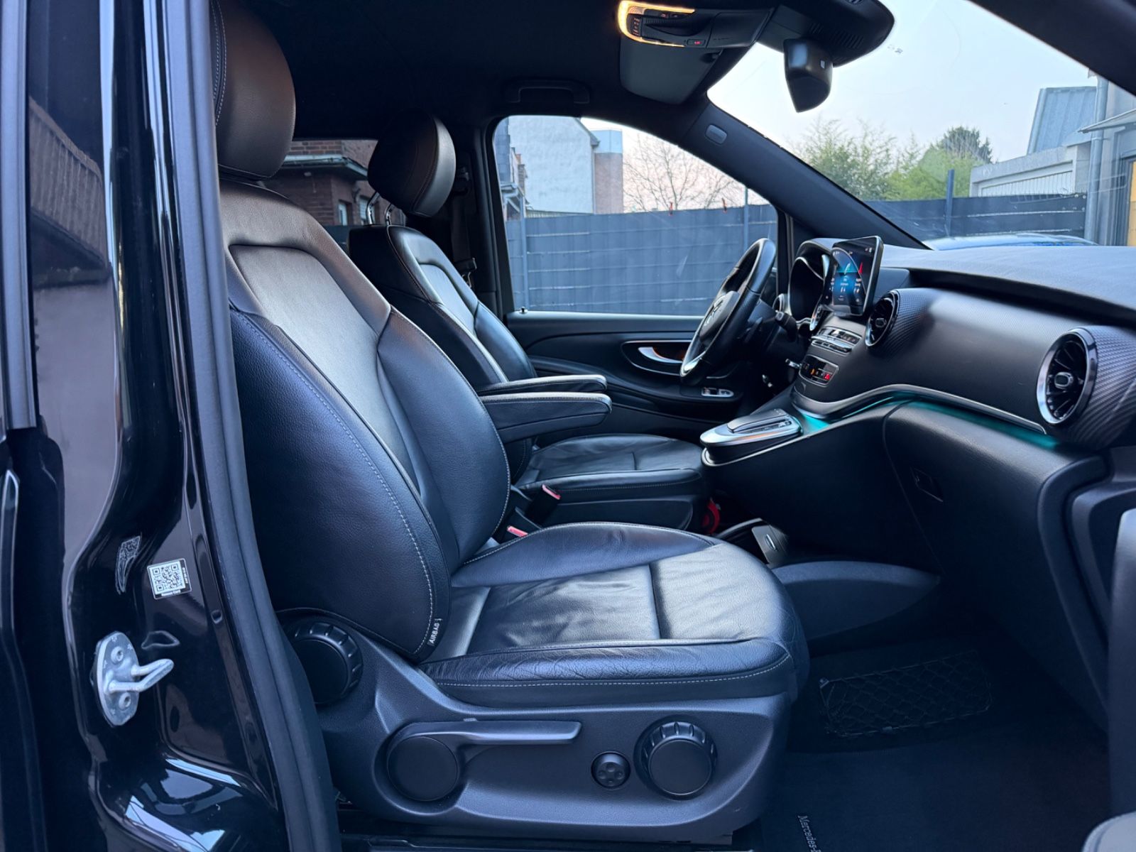 Mercedes-Benz V 300 d Lang Amg Line Service Neu AHK 7xPlatz foto 12