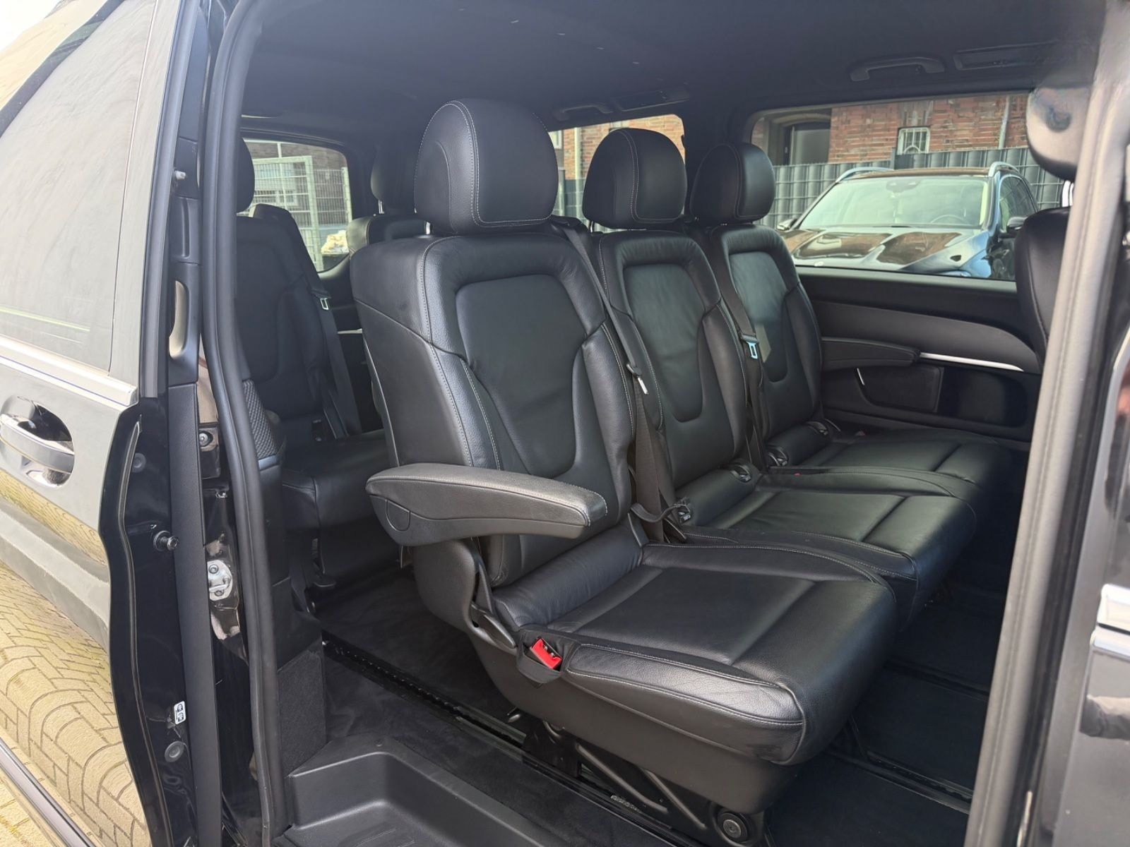 Mercedes-Benz V 300 d Lang Amg Line Service Neu AHK 7xPlatz foto 14