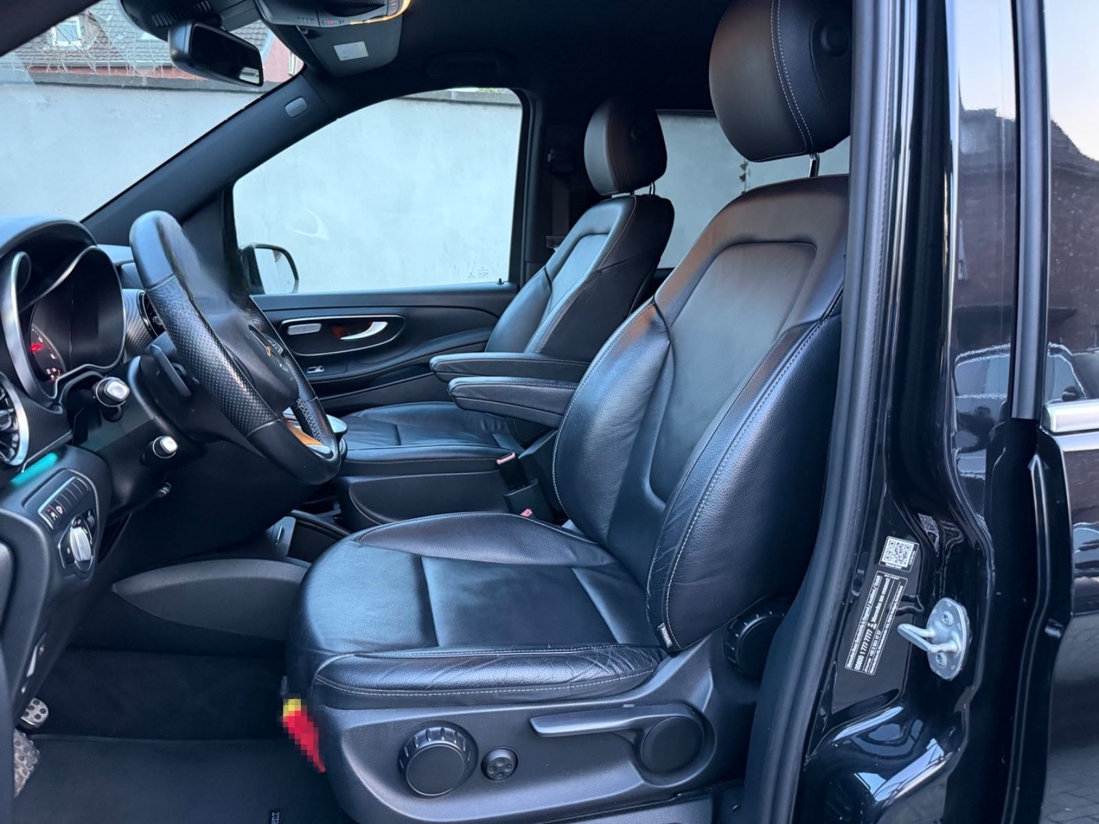 Mercedes-Benz V 300 d Lang Amg Line Service Neu AHK 7xPlatz foto 6