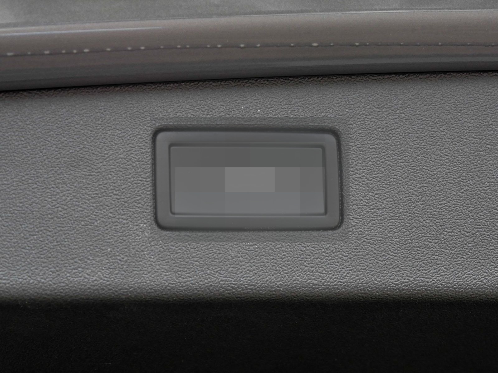 Volkswagen Tiguan GOAL 1.5 eTSI DSG IQ.Light Navi AHK AreaV foto 15