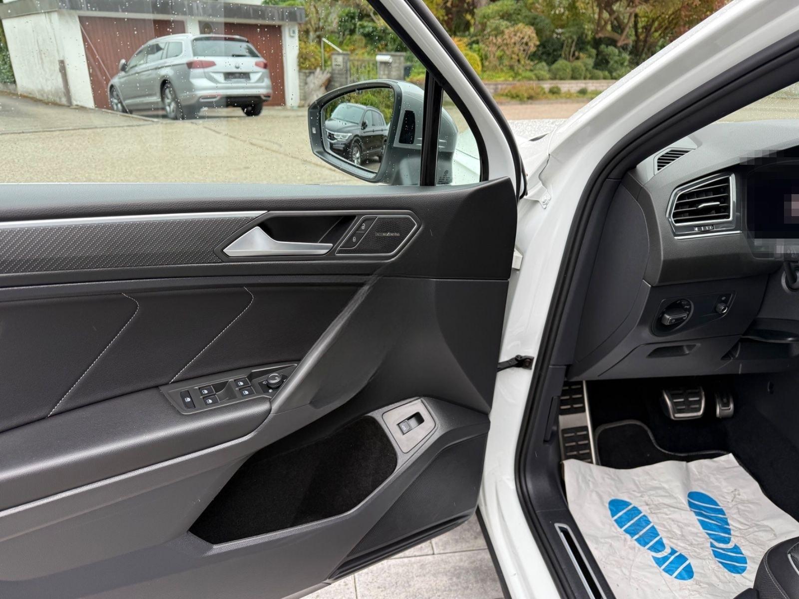 Volkswagen Tiguan Allspace R-Line Pano ActiveDsp HeadUp foto 13