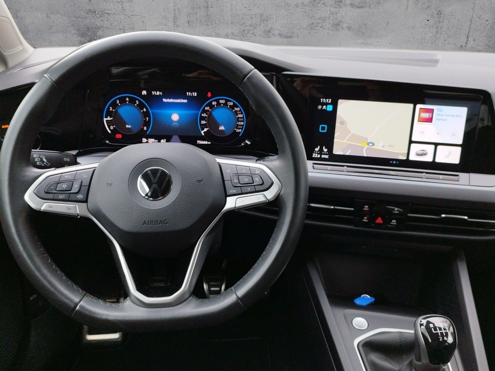 Volkswagen Golf VIII Active 1.5 TSI AHK/LED+/RFK/SHZ/DAB+ foto 9