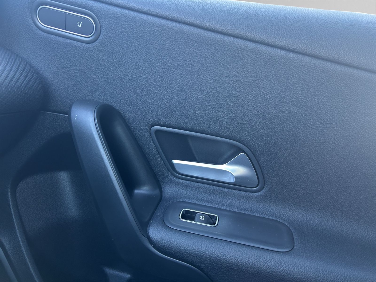 Mercedes-Benz A 180 A A 180 d Business foto 19