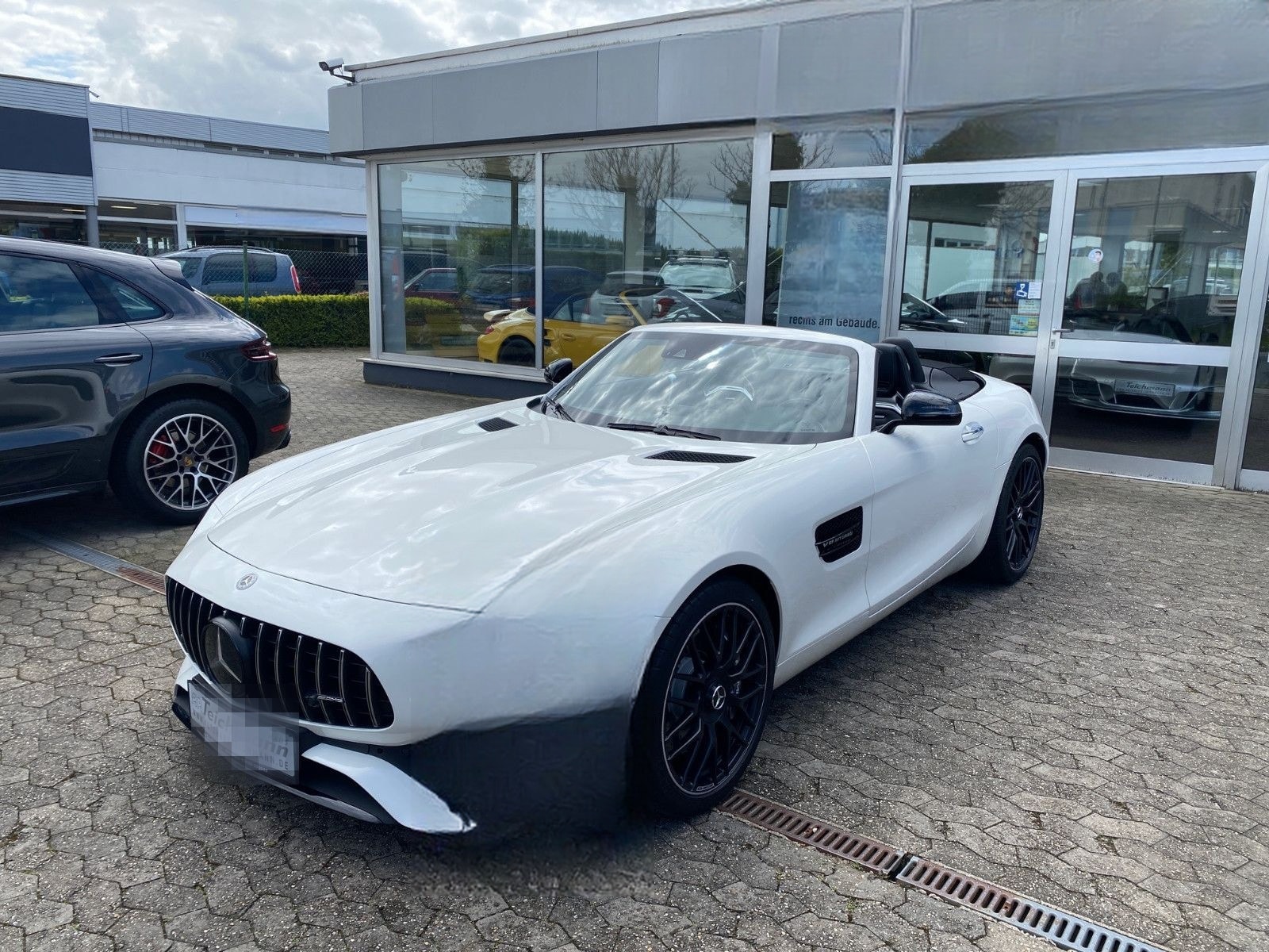 Mercedes-Benz AMG GT Roadster JUNGESTERNE GARANTIE foto 1