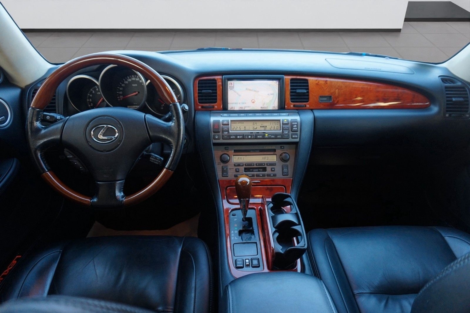 Lexus SC 430 V8 Cabrio*Navi~Leder Schwarz~Mark Le~Gel. foto 18