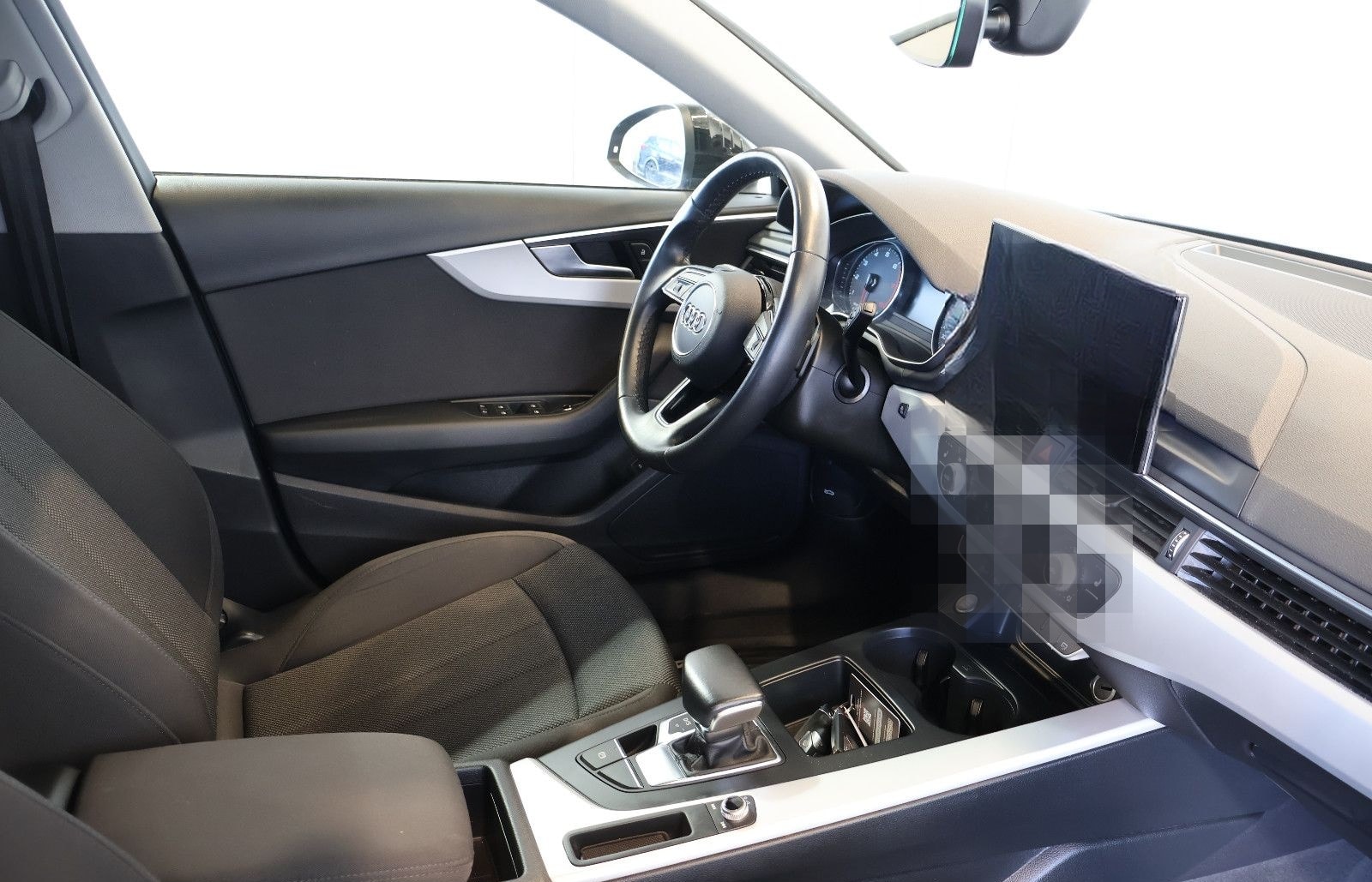 Audi A4 Avant 35 TFSI CARPLAY+FRONT+KEY+LED+17" foto 14