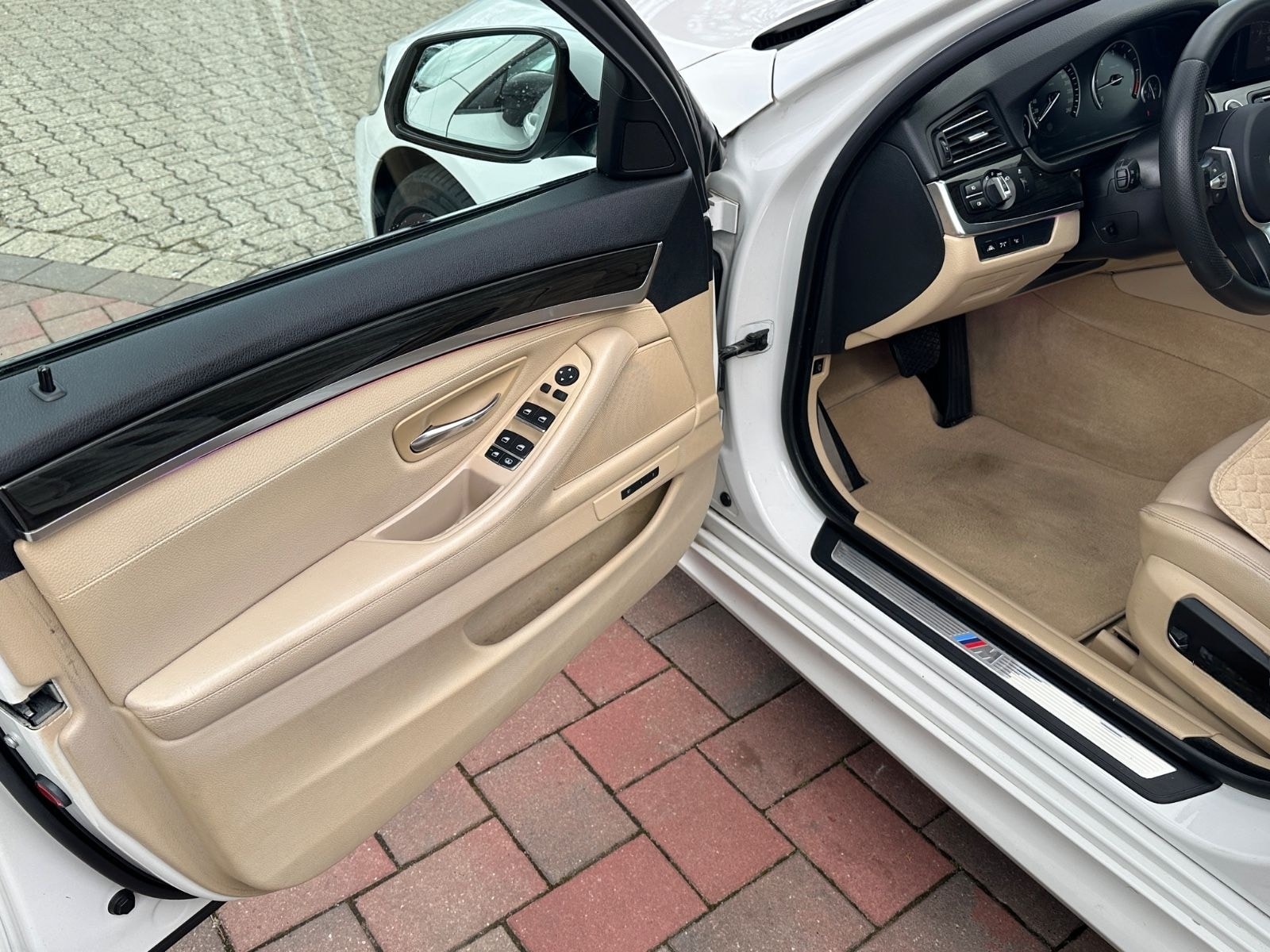 BMW 530d M Sport*NAVI*LEDER*VOLL-LED*HUD*SHD*R-CAM* foto 18