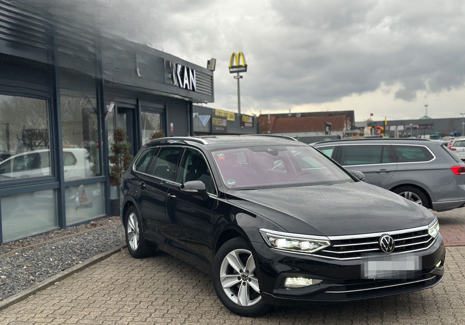 Volkswagen Passat 2.0 TDI DSG Variant Business*PANO*R-CAM* foto 1