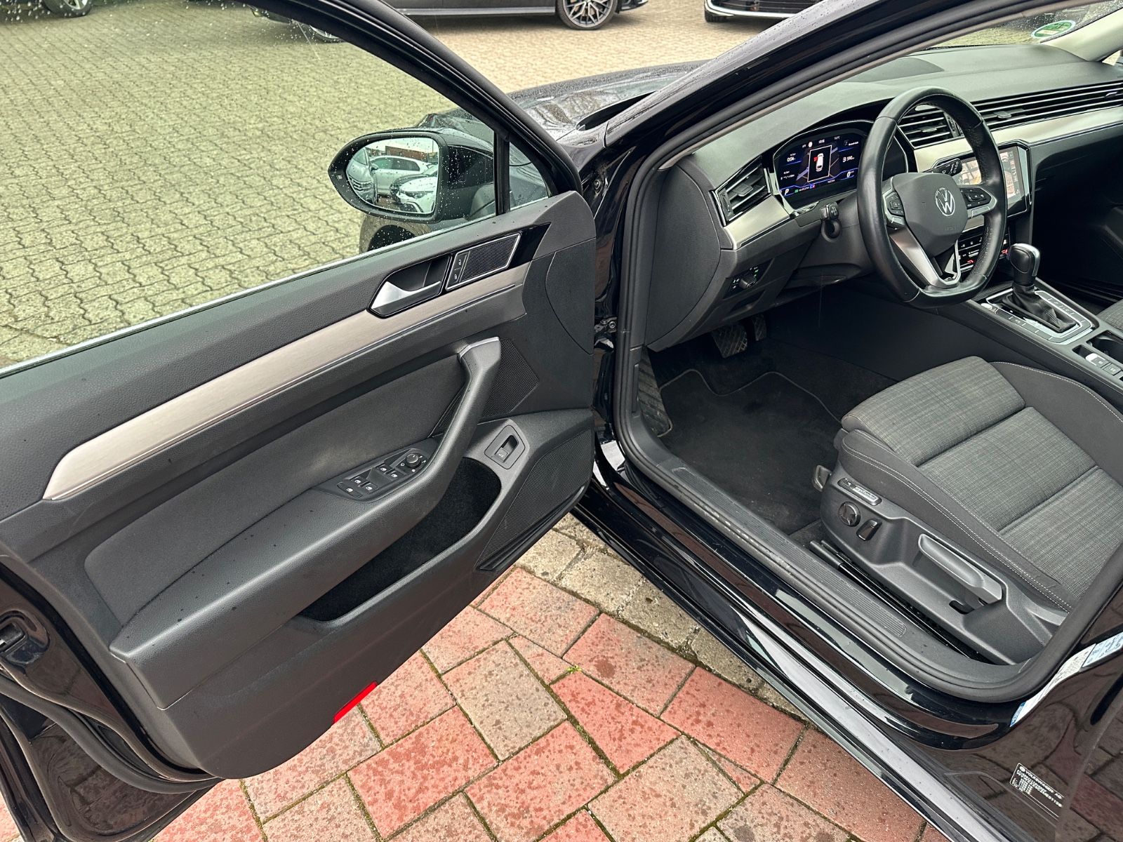 Volkswagen Passat 2.0 TDI DSG Variant Business*PANO*R-CAM* foto 14