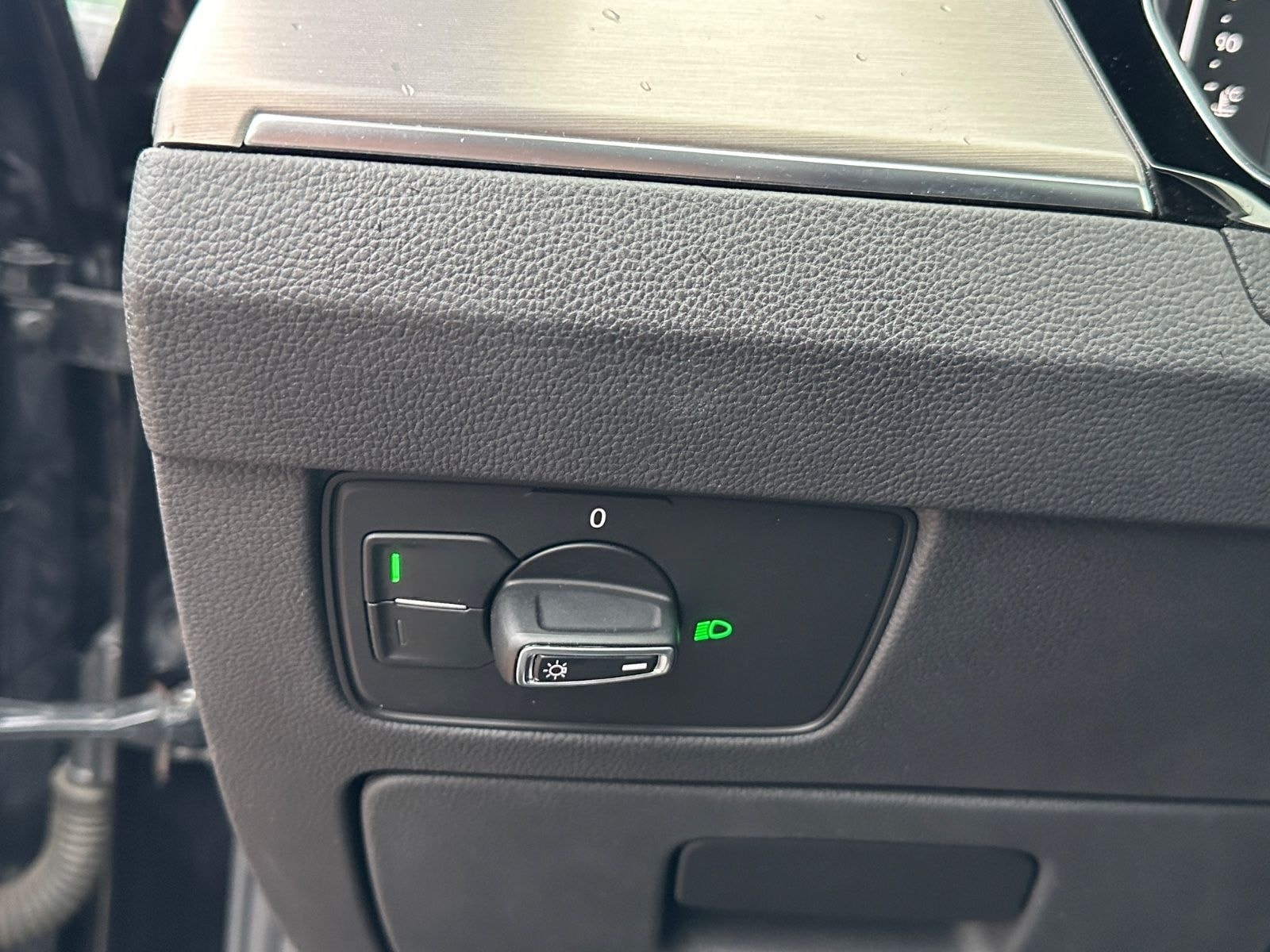 Volkswagen Passat 2.0 TDI DSG Variant Business*PANO*R-CAM* foto 19