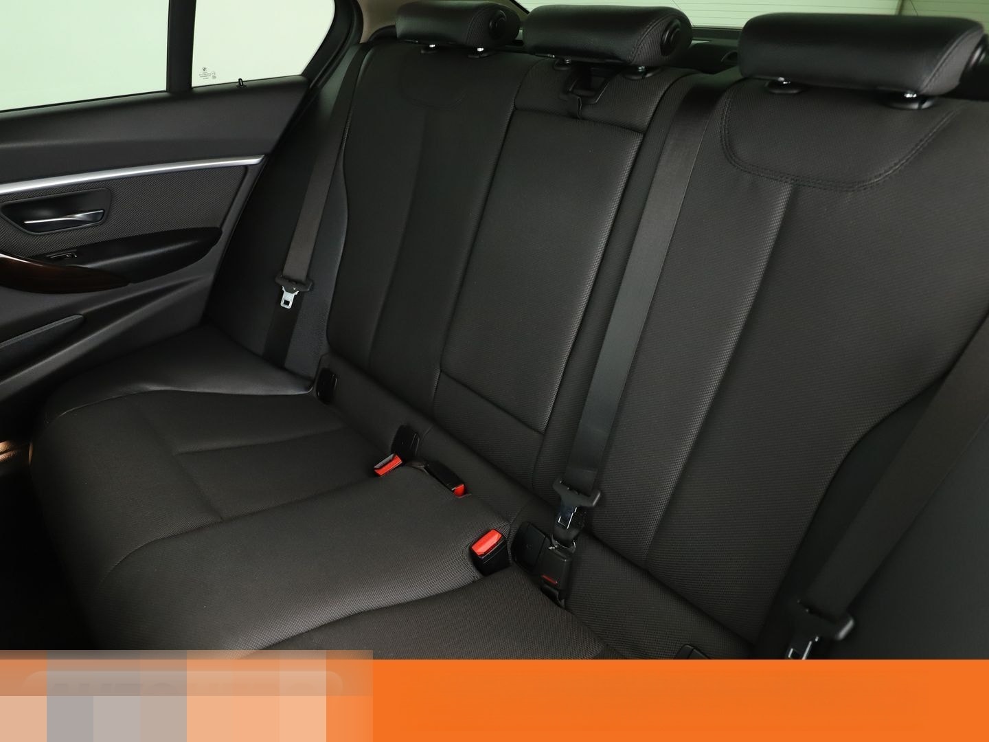 BMW 3er 320i Sport Line Aut.*NAVI*HEAD-UP*LED*TEMPO* foto 9